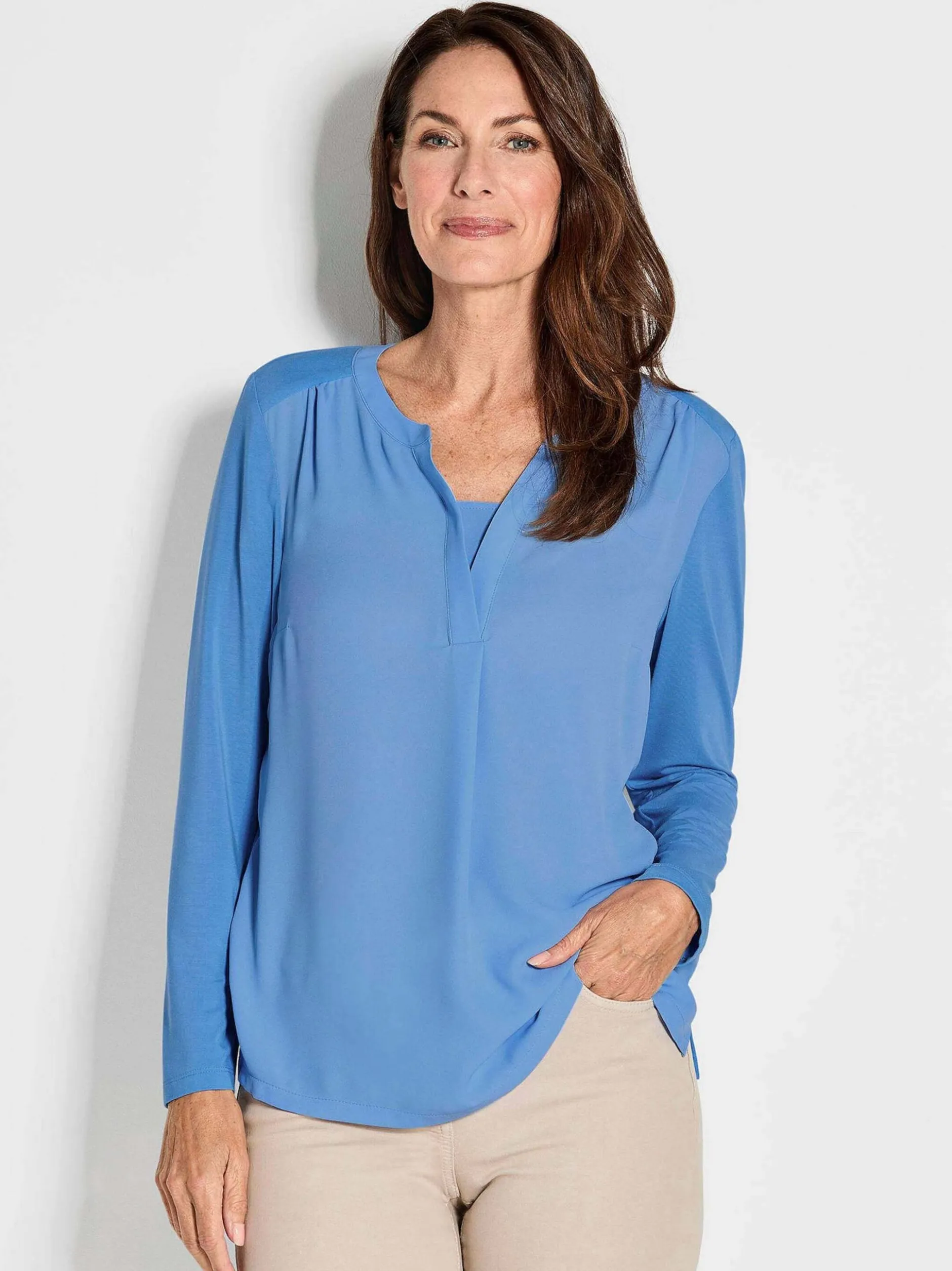 Goldner Damen Blusenshirts - Kurzgröße in blau