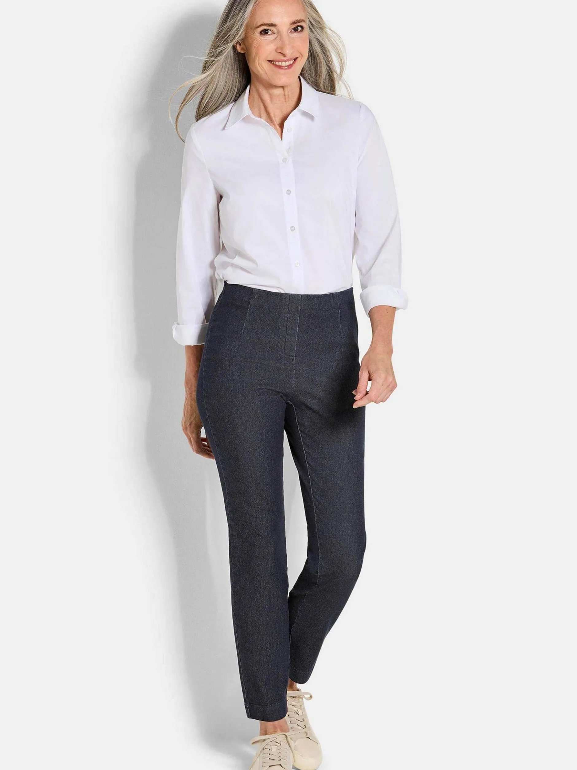 Goldner Damen Hosen - Kurzgröße in marine