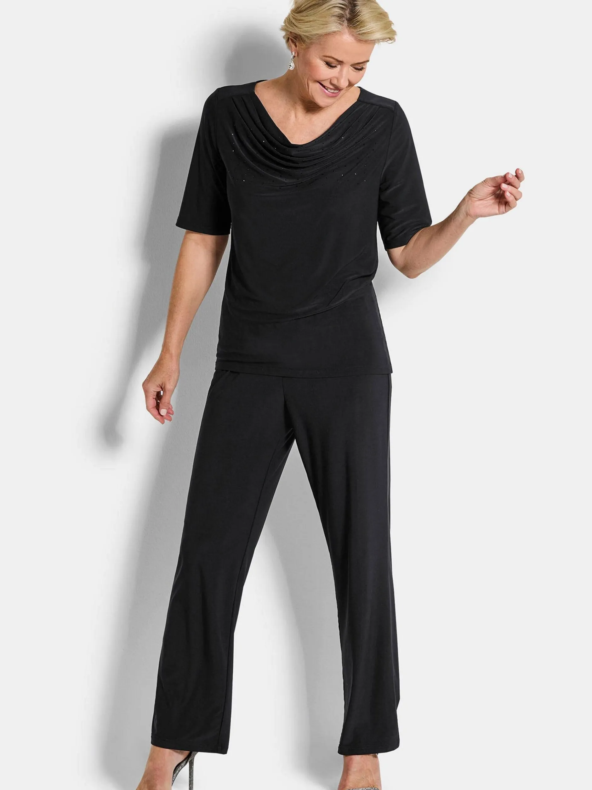 Goldner Damen Kurzarmshirt in schwarz - Ärmel: Halbarm