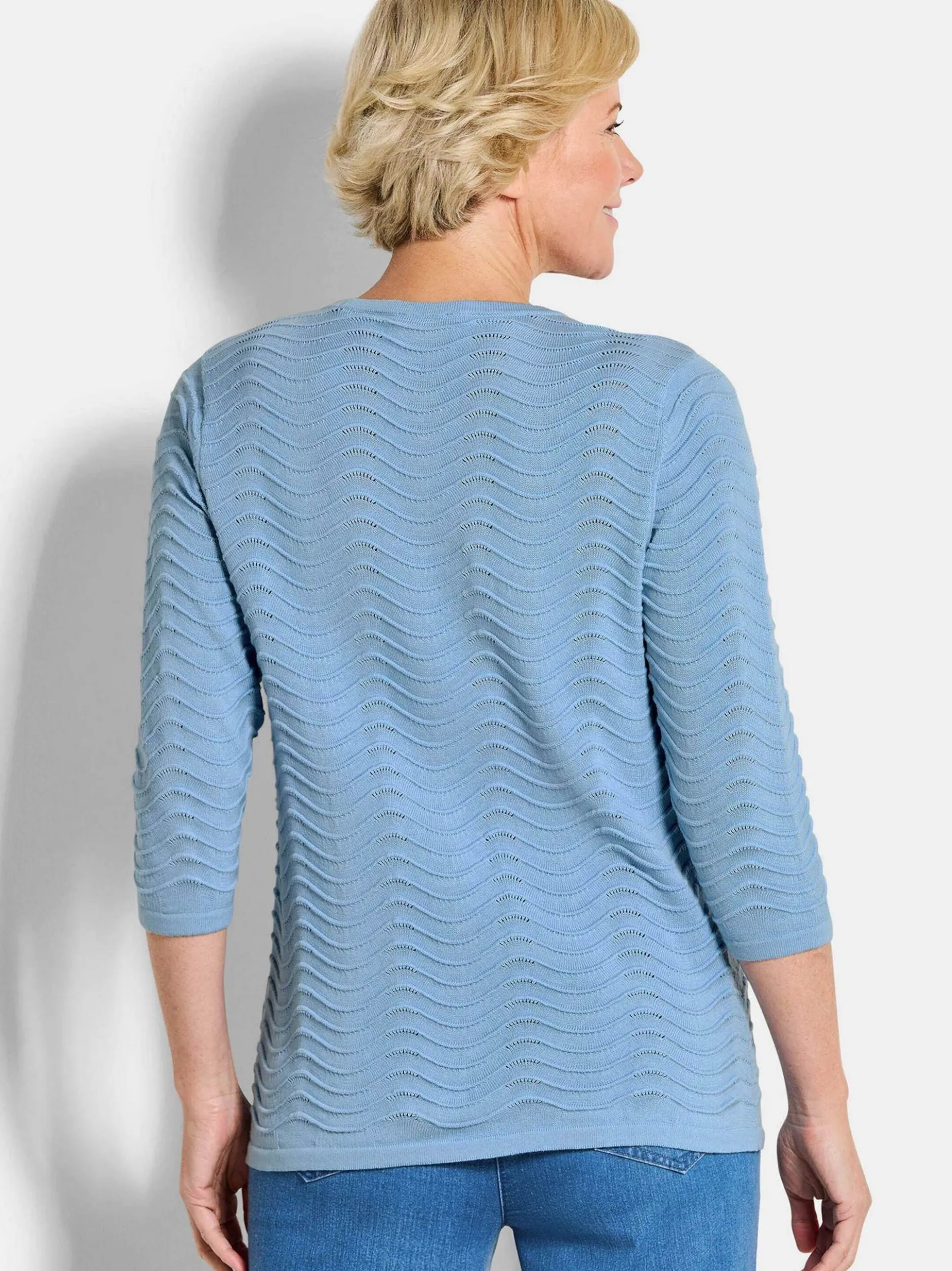 Goldner Damen Pullover in hellblau - Ausschnitt: U-Boot