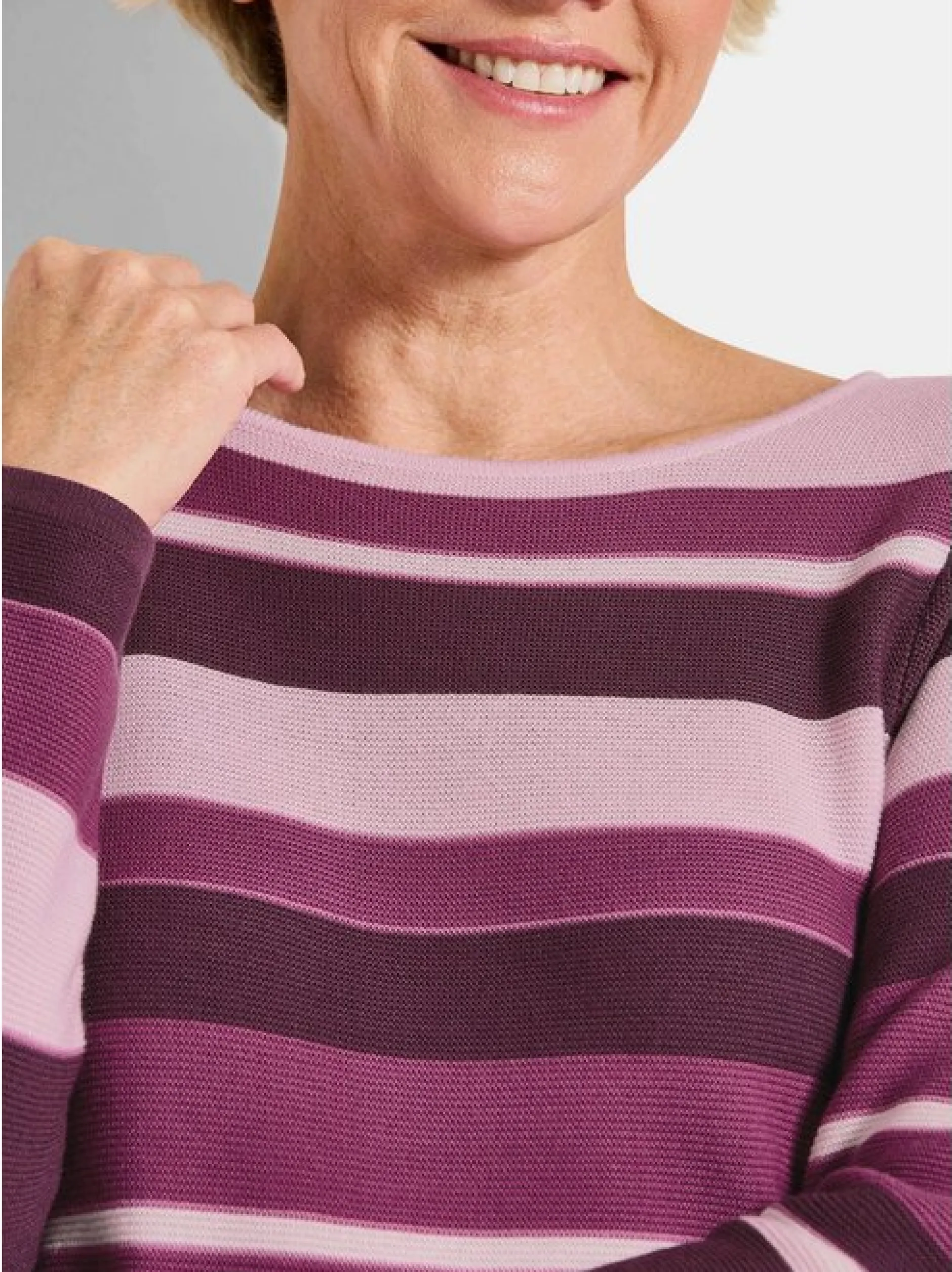 Goldner Damen Pullover - Kurzgröße in rosa