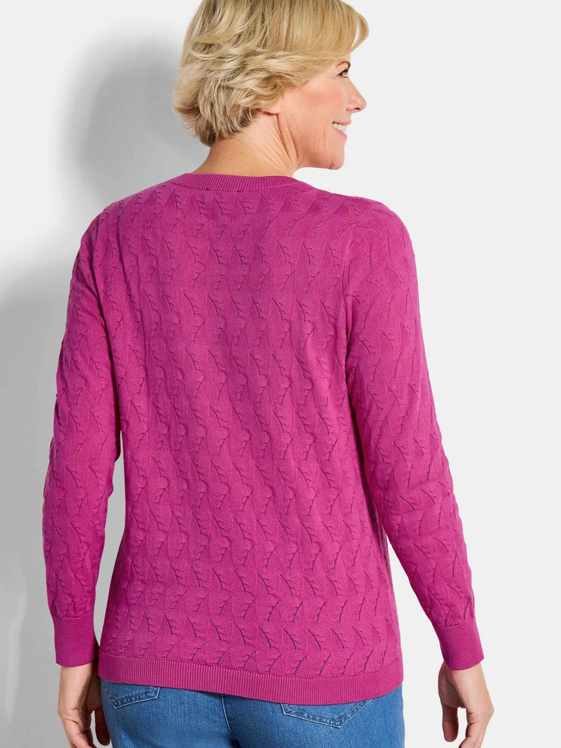 Goldner Damen Pullover - Kurzgröße in aubergine