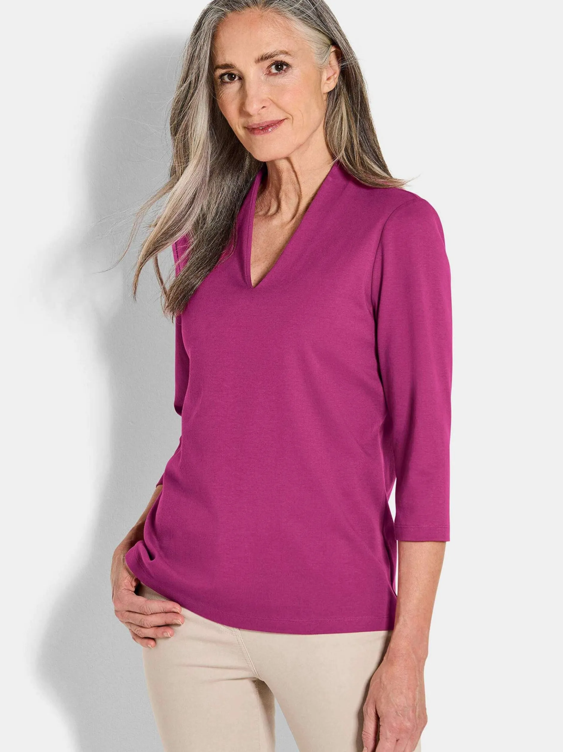Goldner Damen Shirts - Kurzgröße in aubergine