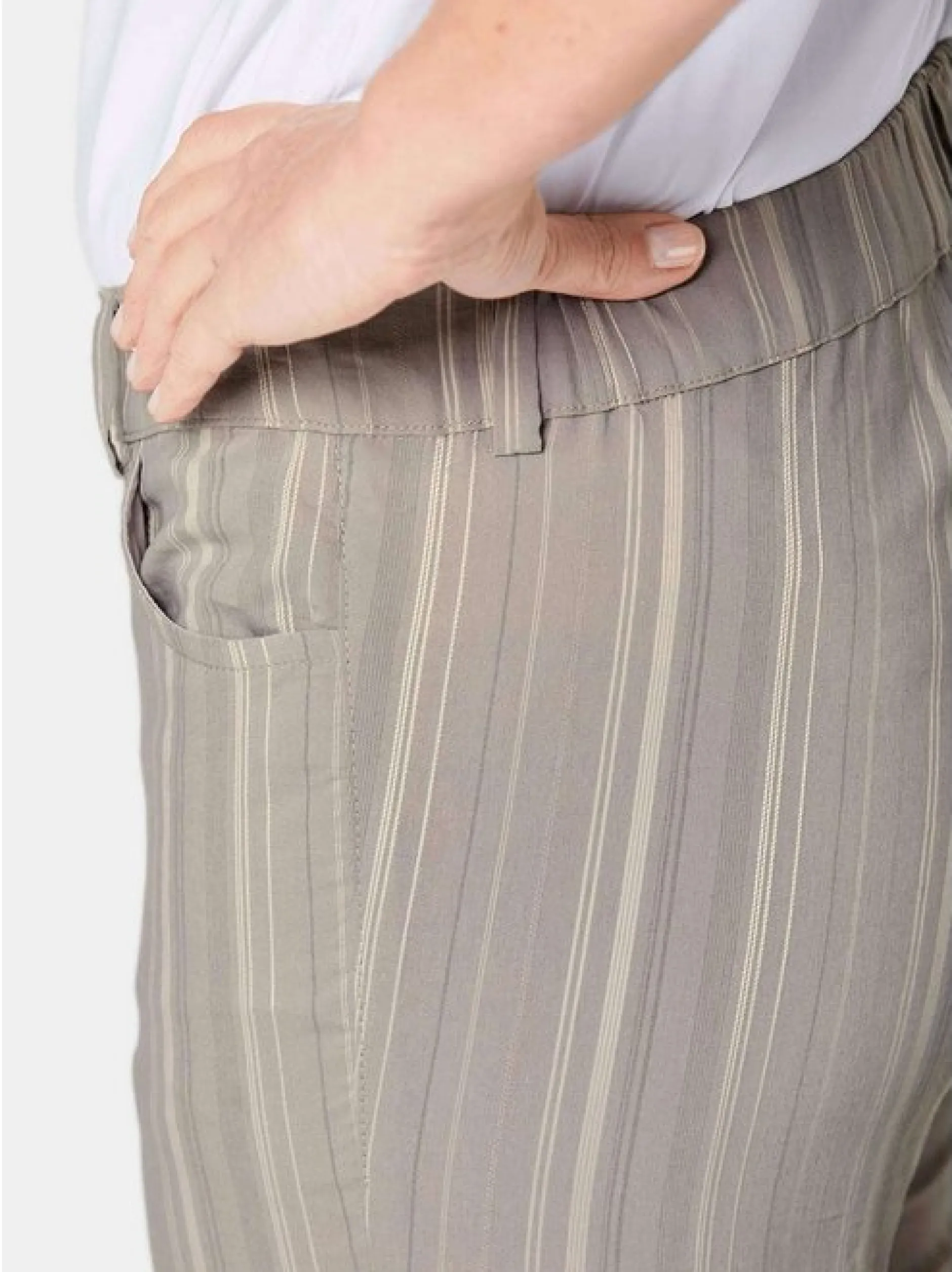 Goldner Damen Stoffhosen in grau