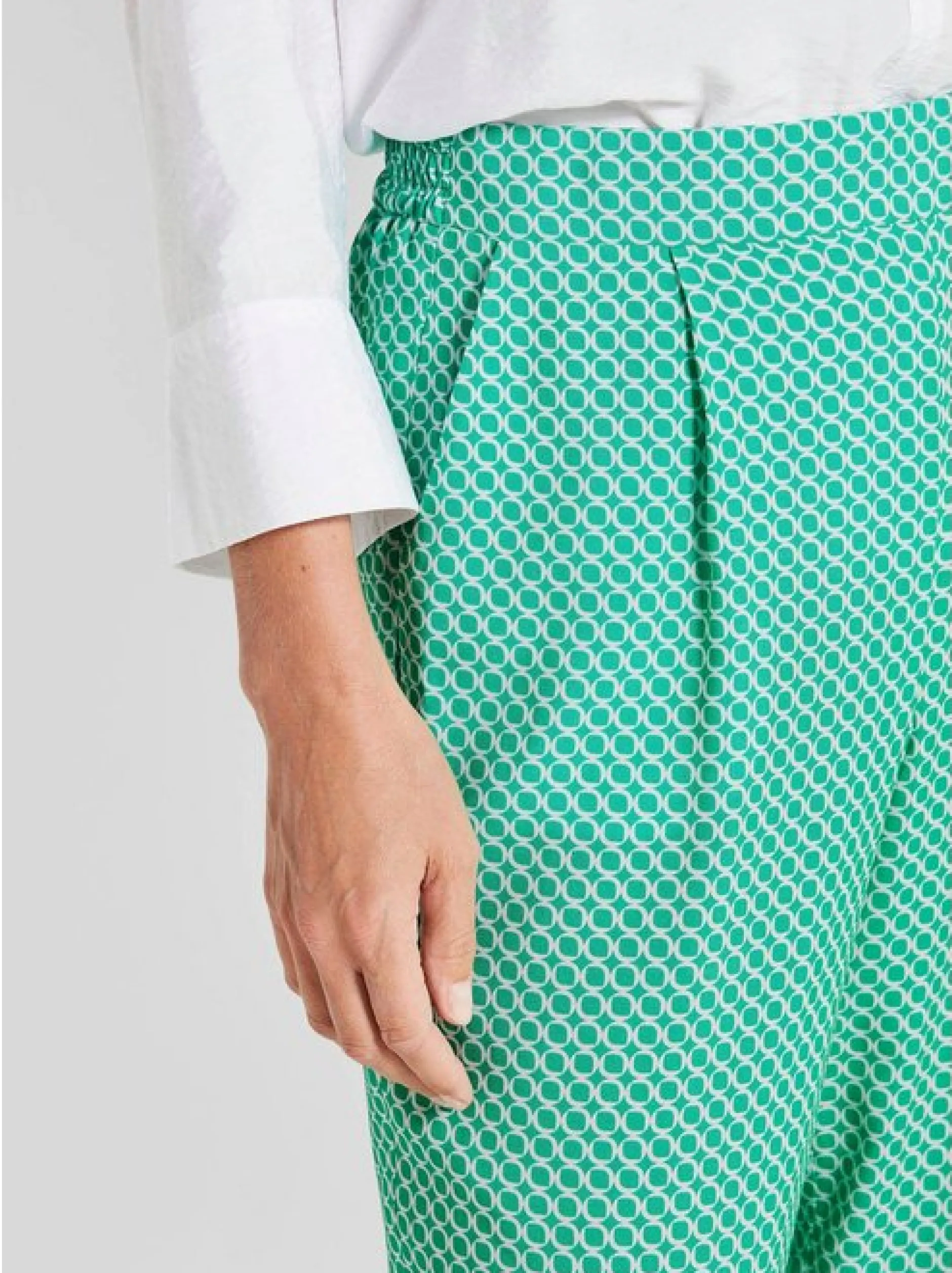 Goldner Damen Stoffhosen in smaragd