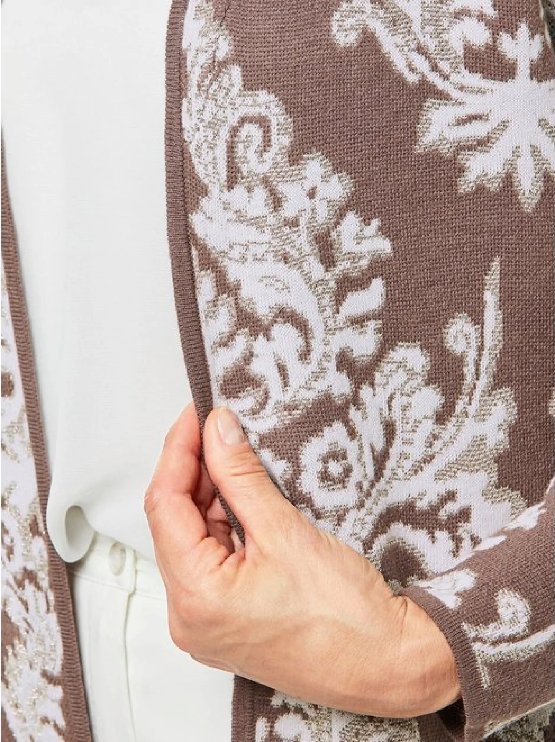 Goldner Damen Strickjacken - Kurzgröße in braun