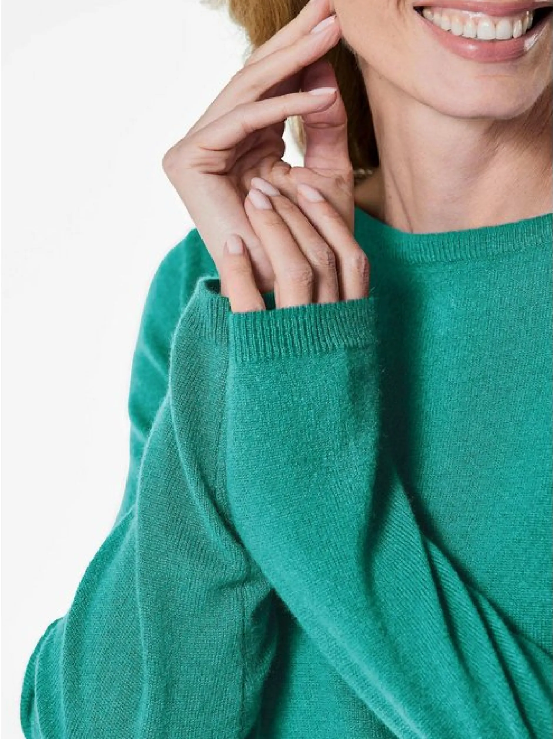 Goldner Damen Strickpullover in smaragd - Ärmel: langarm