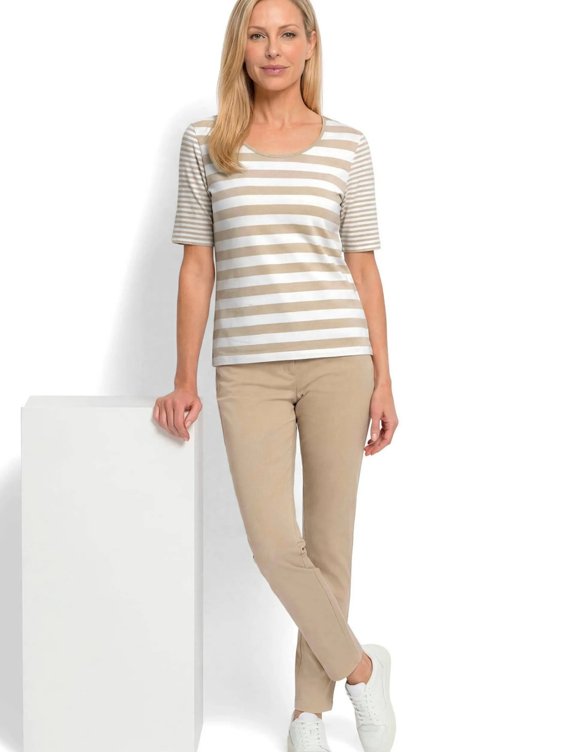 Goldner Damen T-Shirt in beige - Ausschnitt: Rundhals
