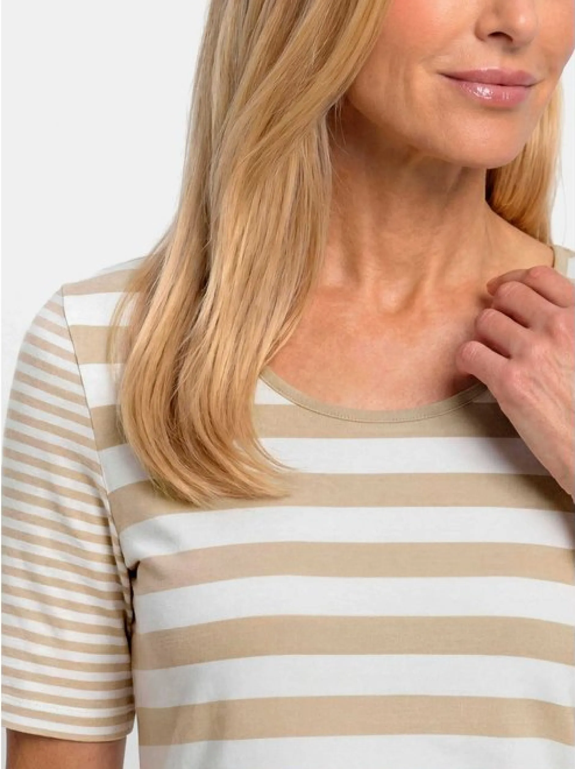 Goldner Damen T-Shirt in beige - Ausschnitt: Rundhals
