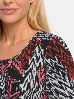 Goldner Damen T-Shirt - Kurzgröße in schwarz
