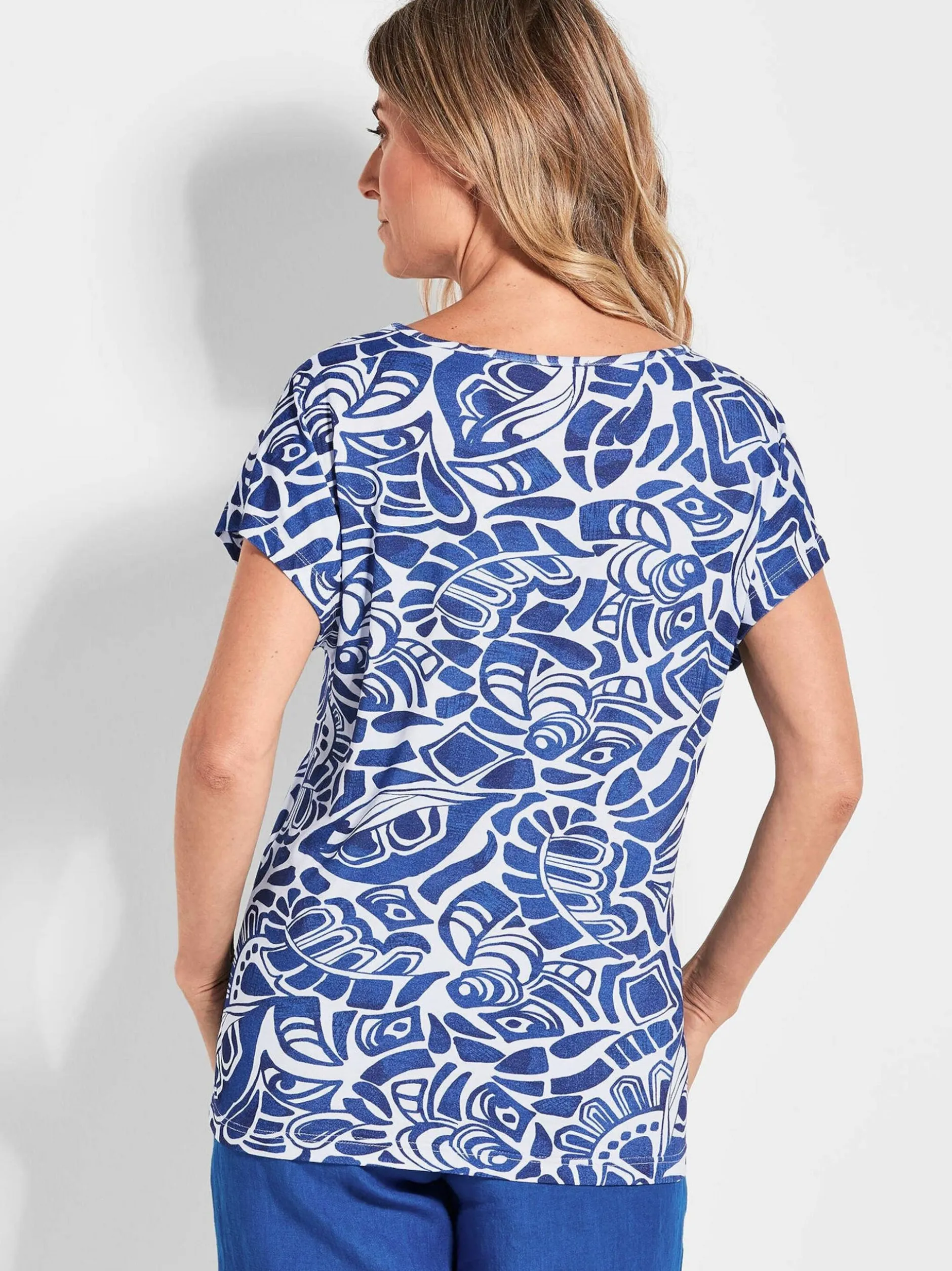 Goldner Damen T-Shirt - Kurzgröße in royal weiß