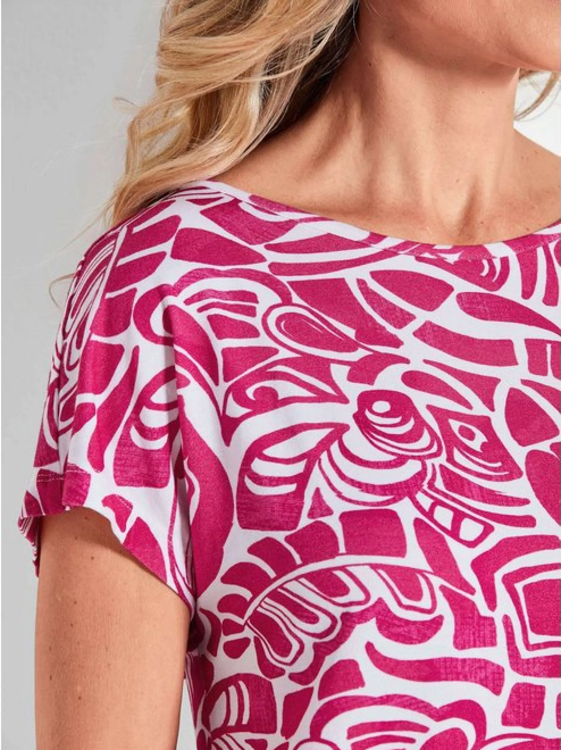 Goldner Damen T-Shirt - Kurzgröße in pink weiß