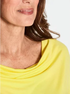 Goldner Damen T-Shirt - Kurzgröße in gelb