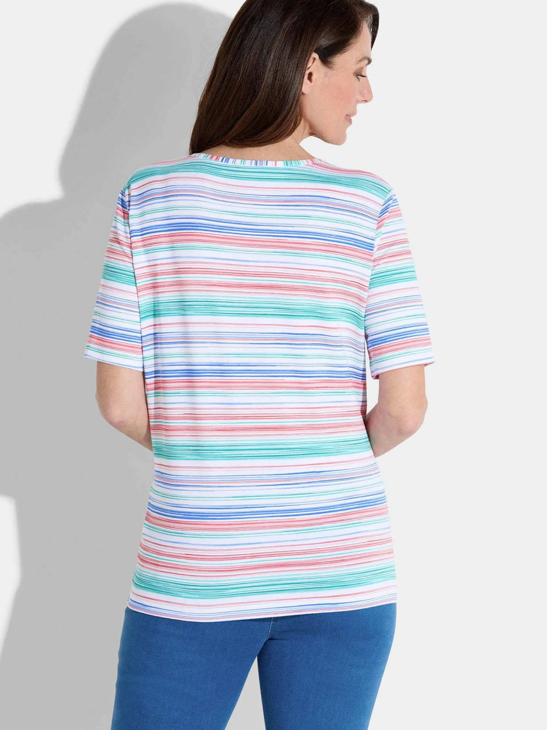 Goldner Damen T-Shirt - Kurzgröße in weiß mehrfarbig