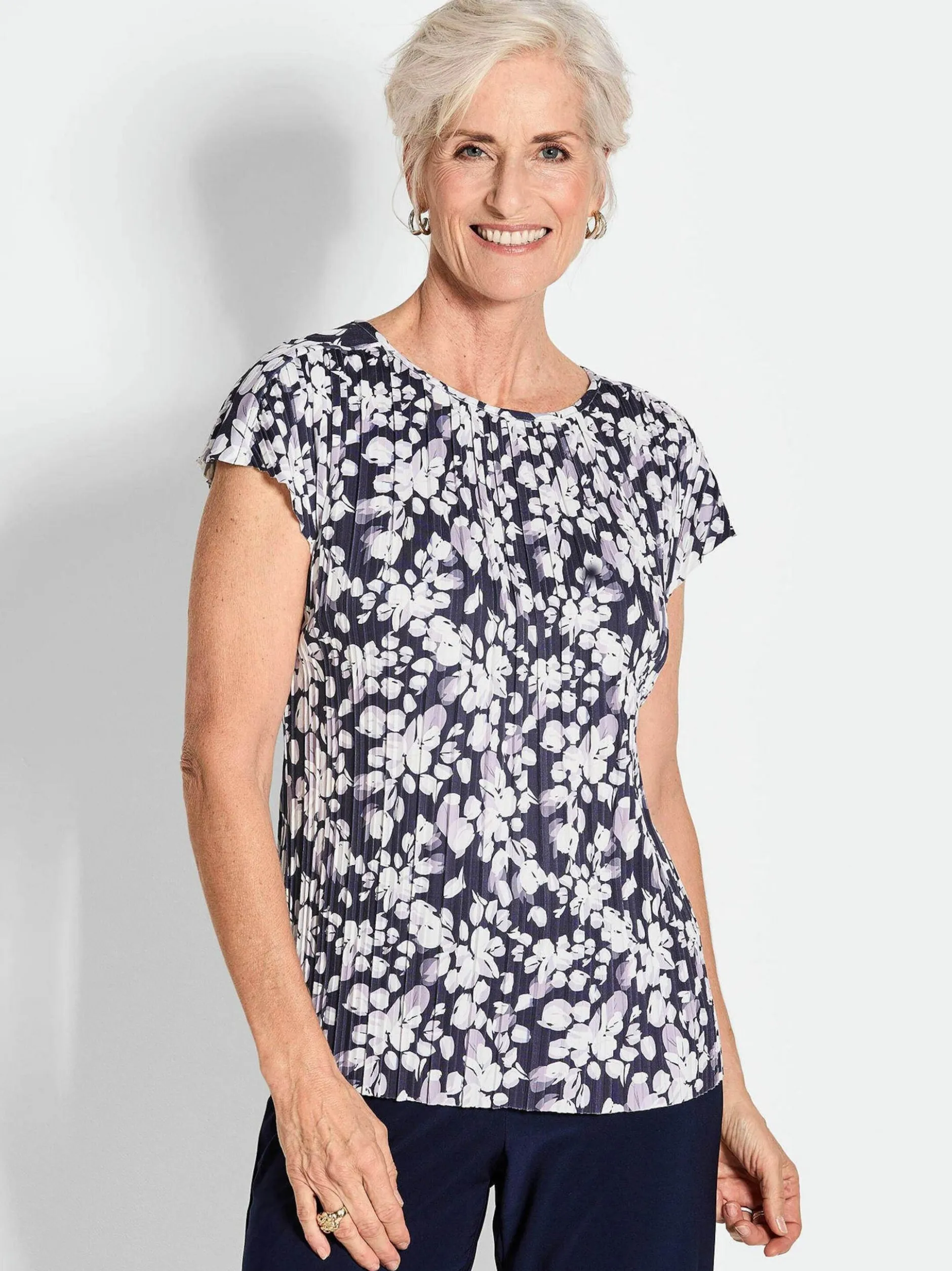 Goldner Damen T-Shirts in marine - Ausschnitt: U-Boot