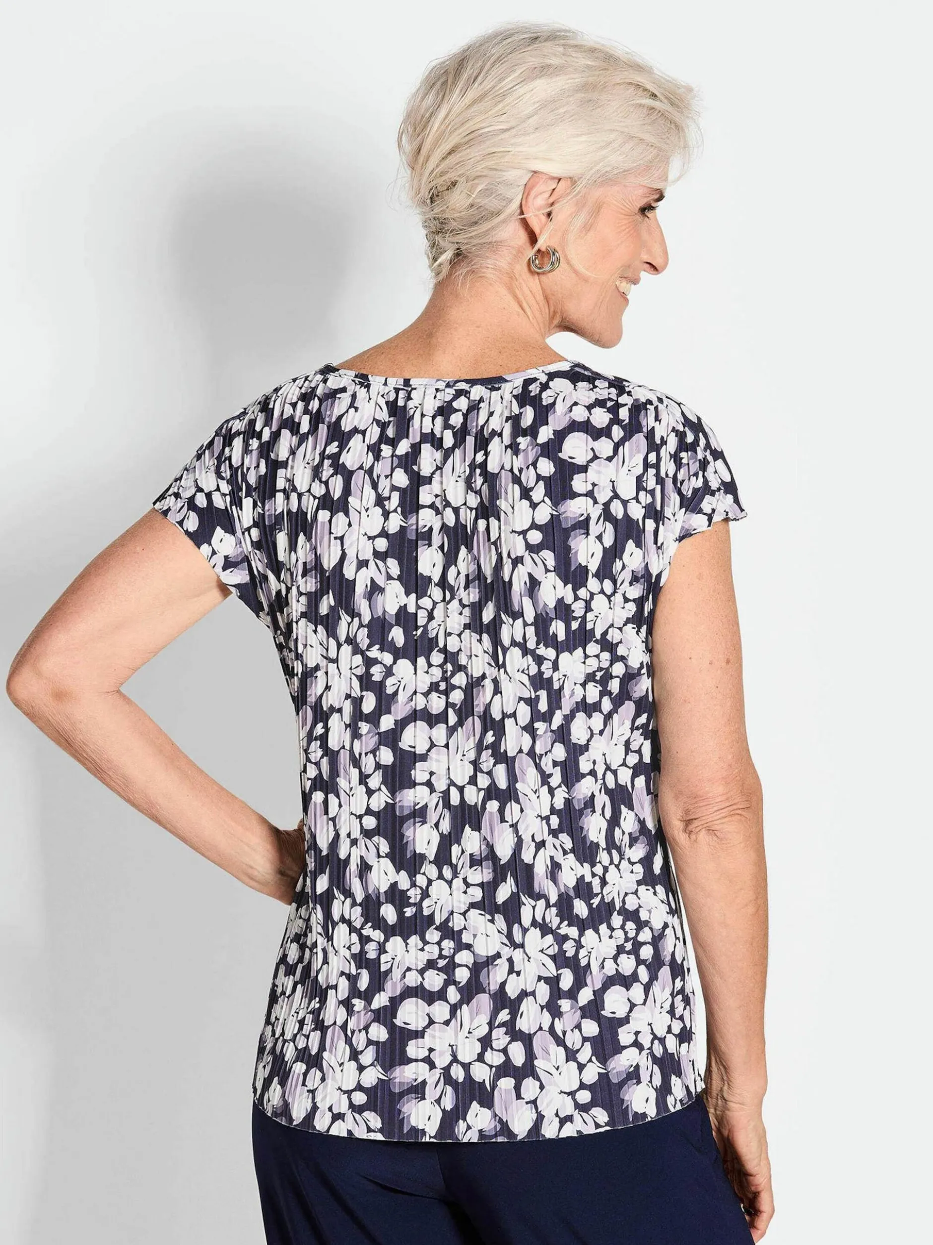 Goldner Damen T-Shirts in marine - Ausschnitt: U-Boot