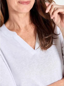 Goldner Damen T-Shirts - Kurzgröße in weiß