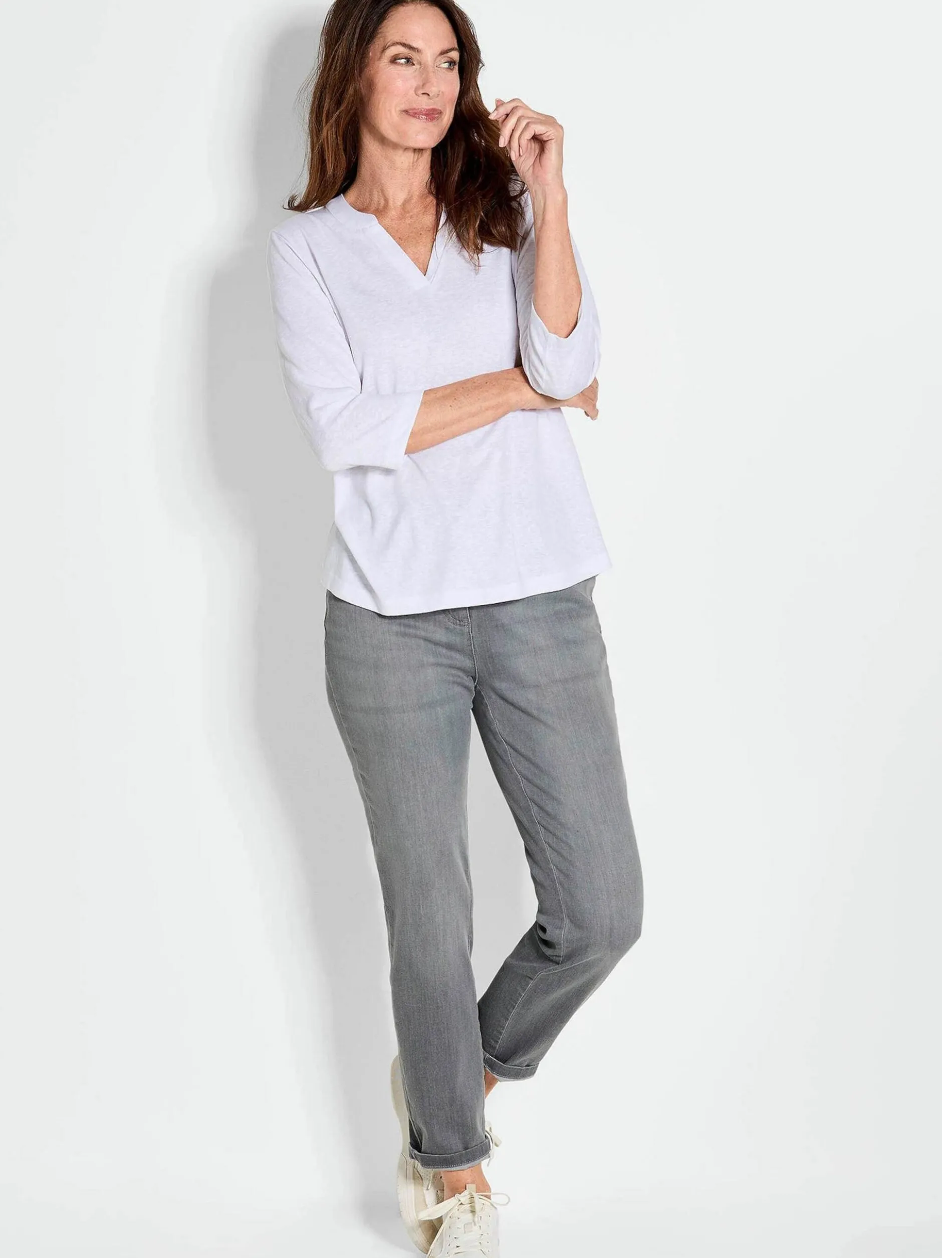 Goldner Damen T-Shirts - Kurzgröße in weiß