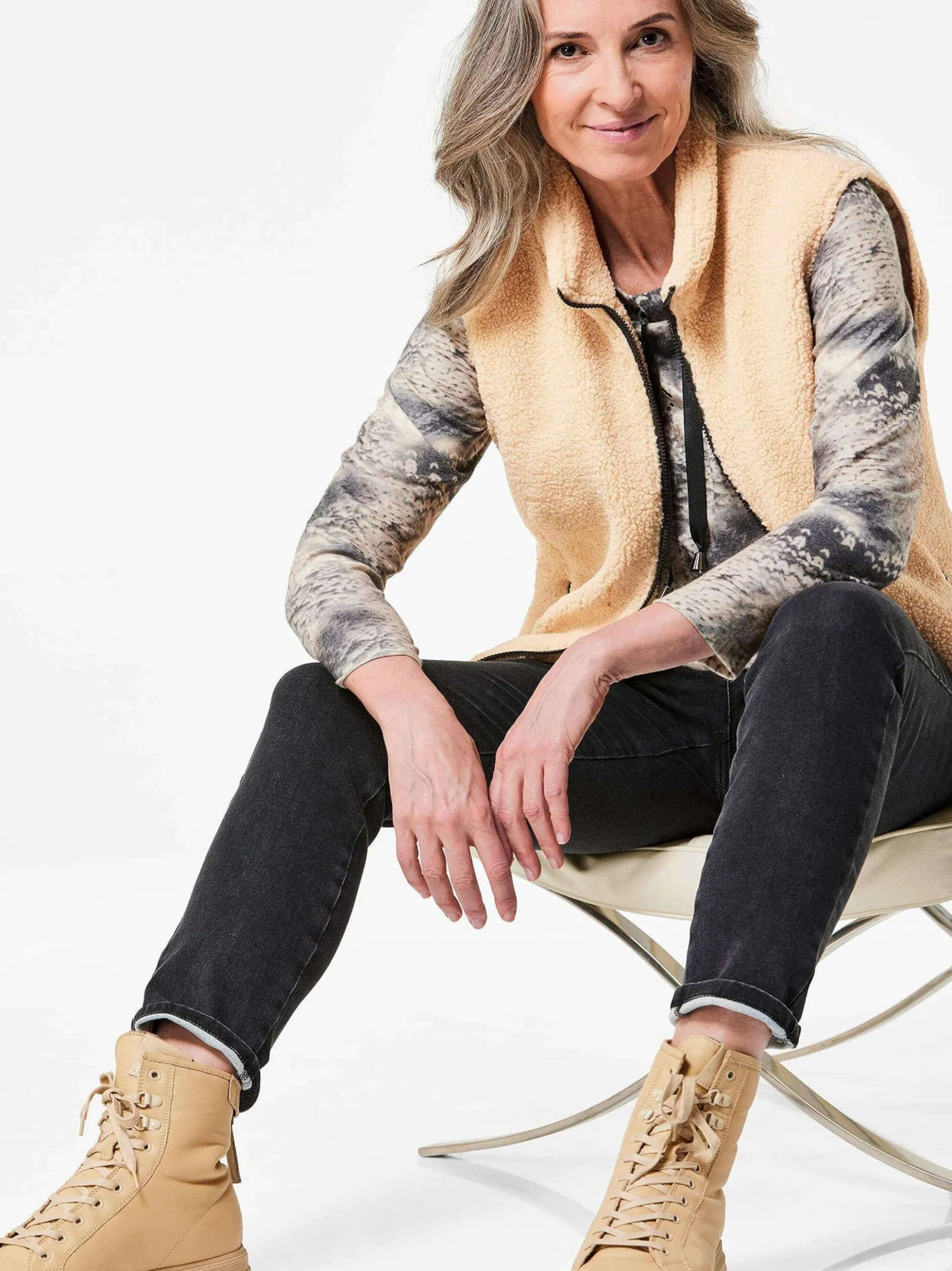 Goldner Damen Westen in beige