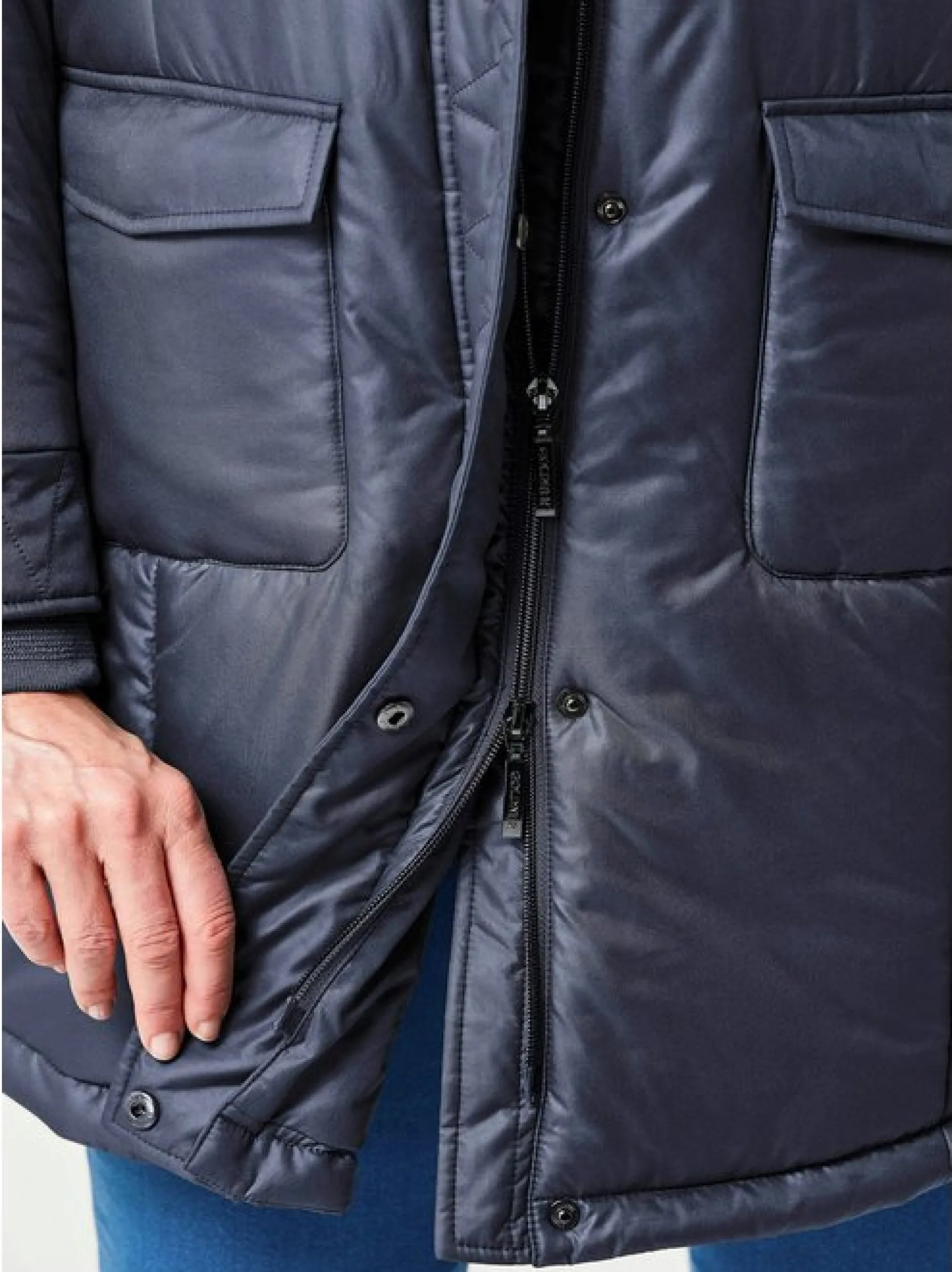Goldner Damen Winterjacken - Kurzgröße in marine