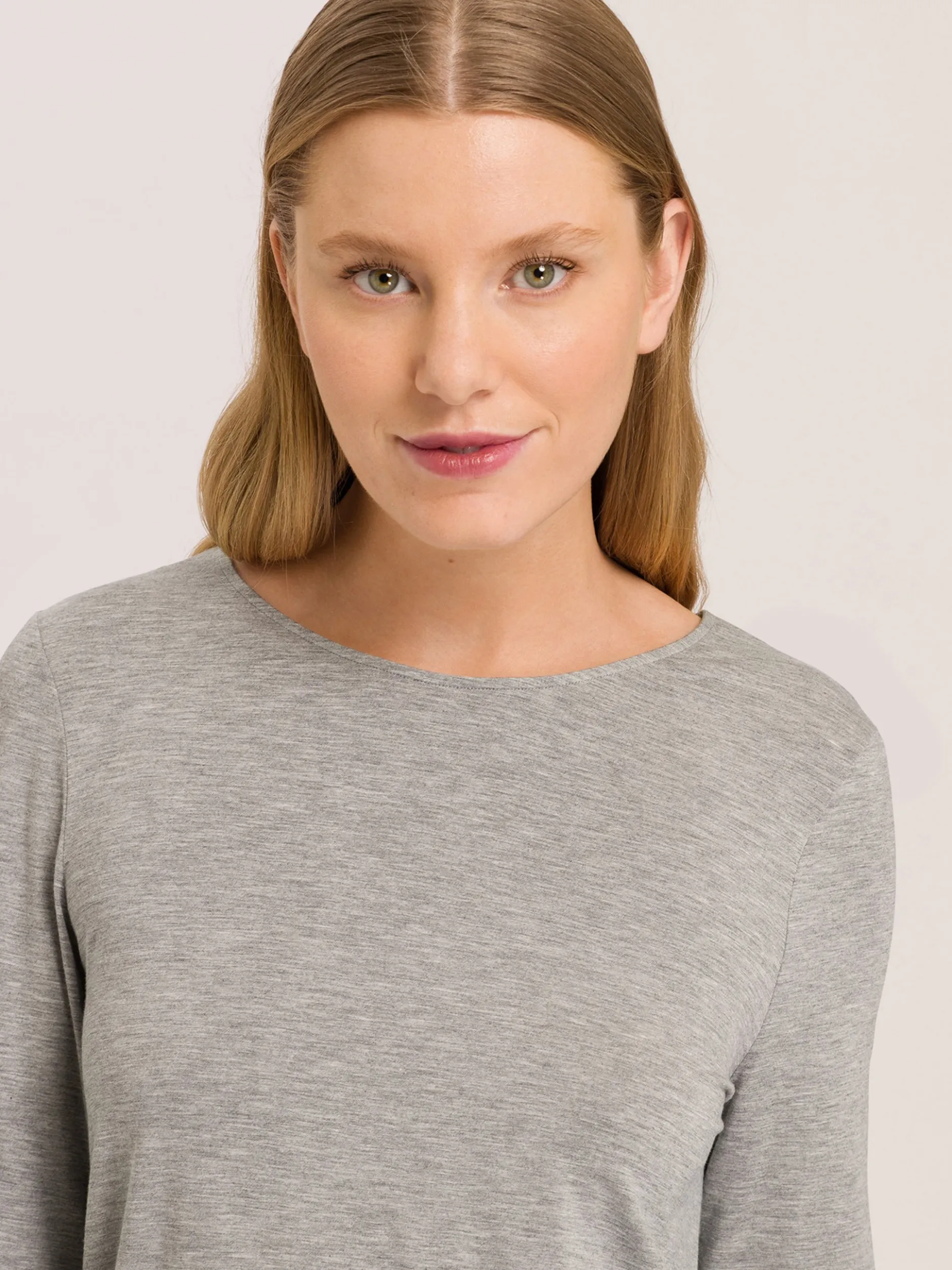 Hanro Damen Longsleeve - Natural Elegance in grau