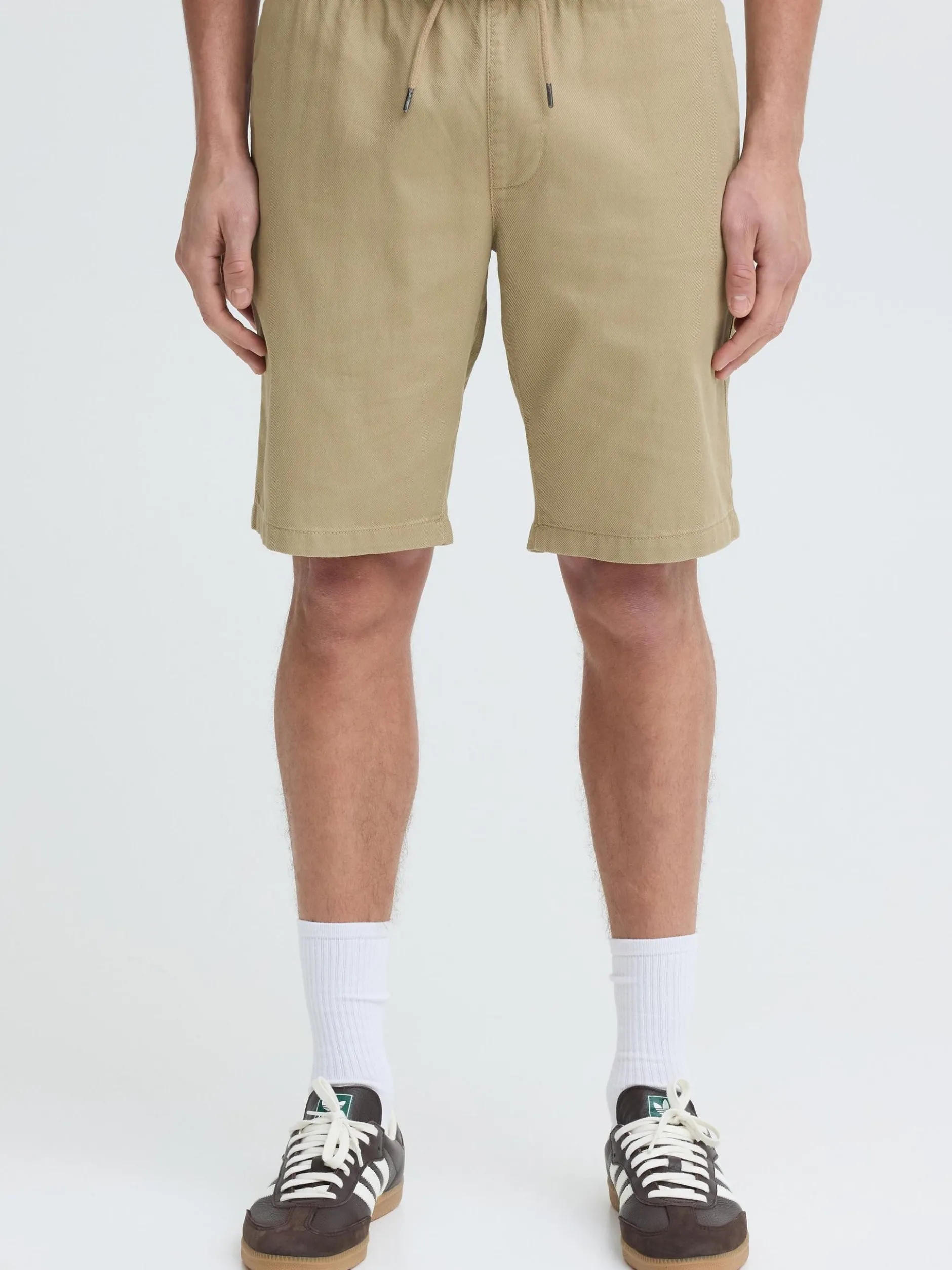 Indicode Herren Chinoshorts - IDZarwyn in braun