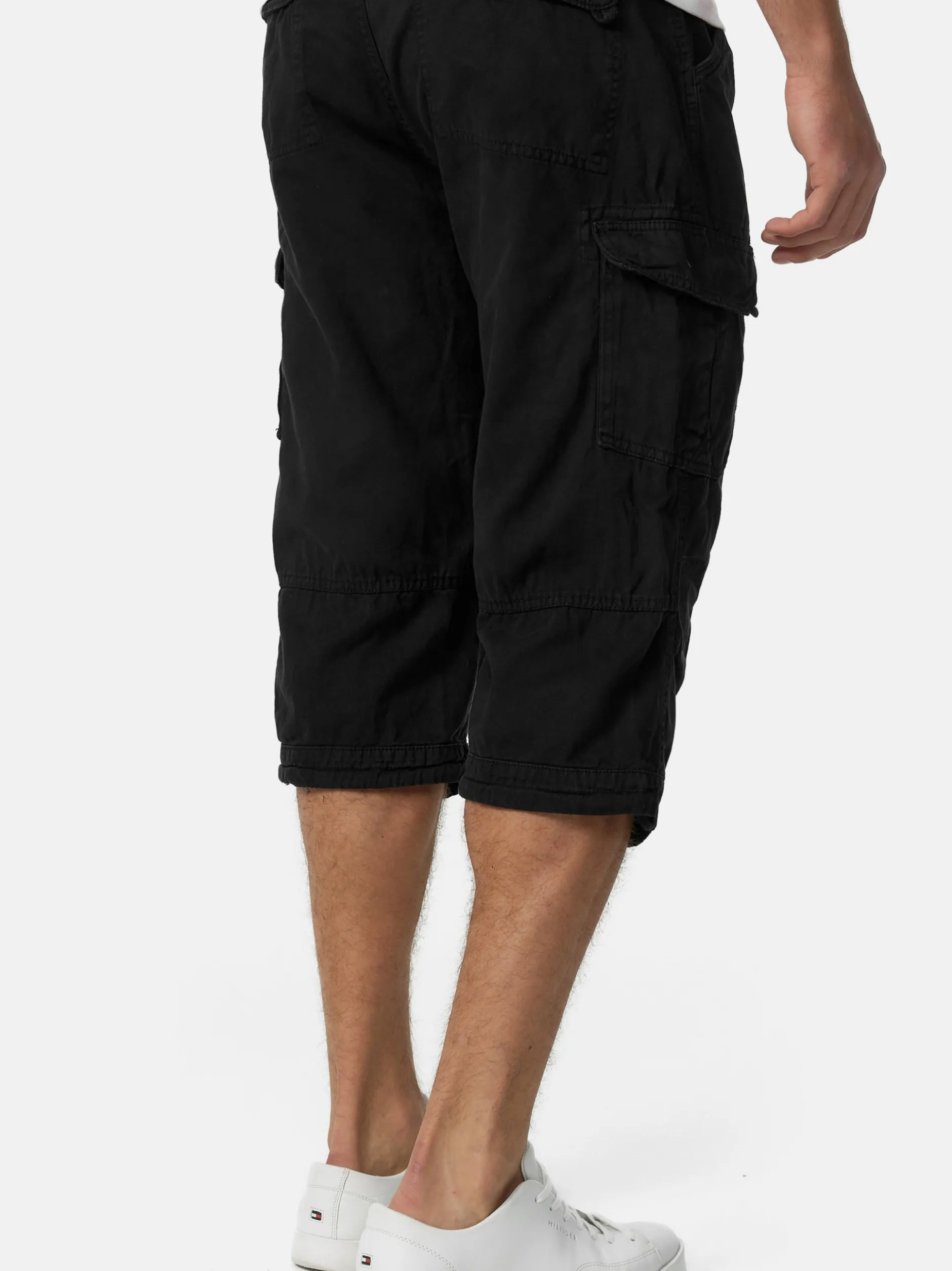 Indicode Herren Shorts Cargo - Nicolas Check in schwarz