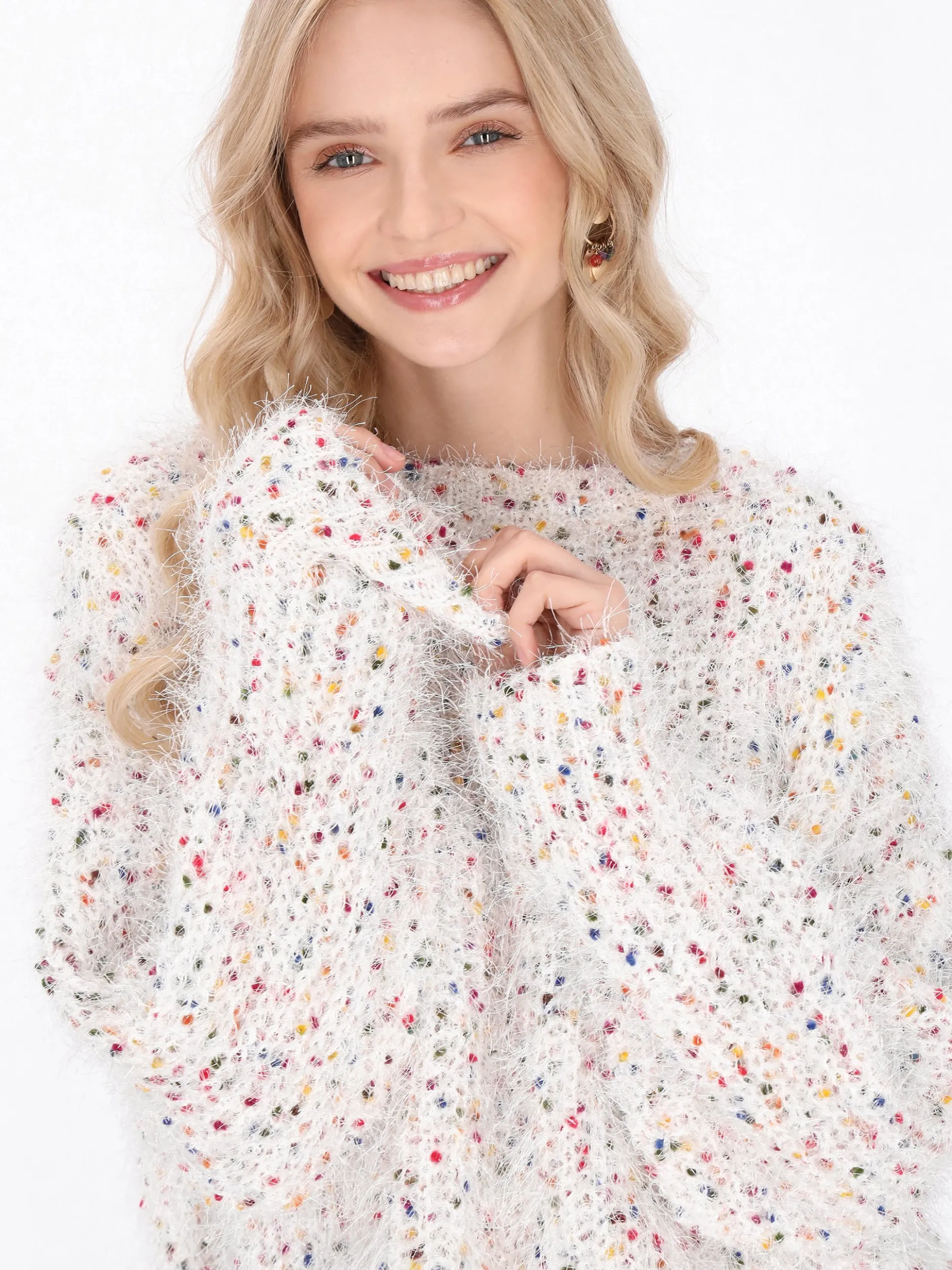 IZIA Damen Pullover in ecru - Ausschnitt: Rundhals