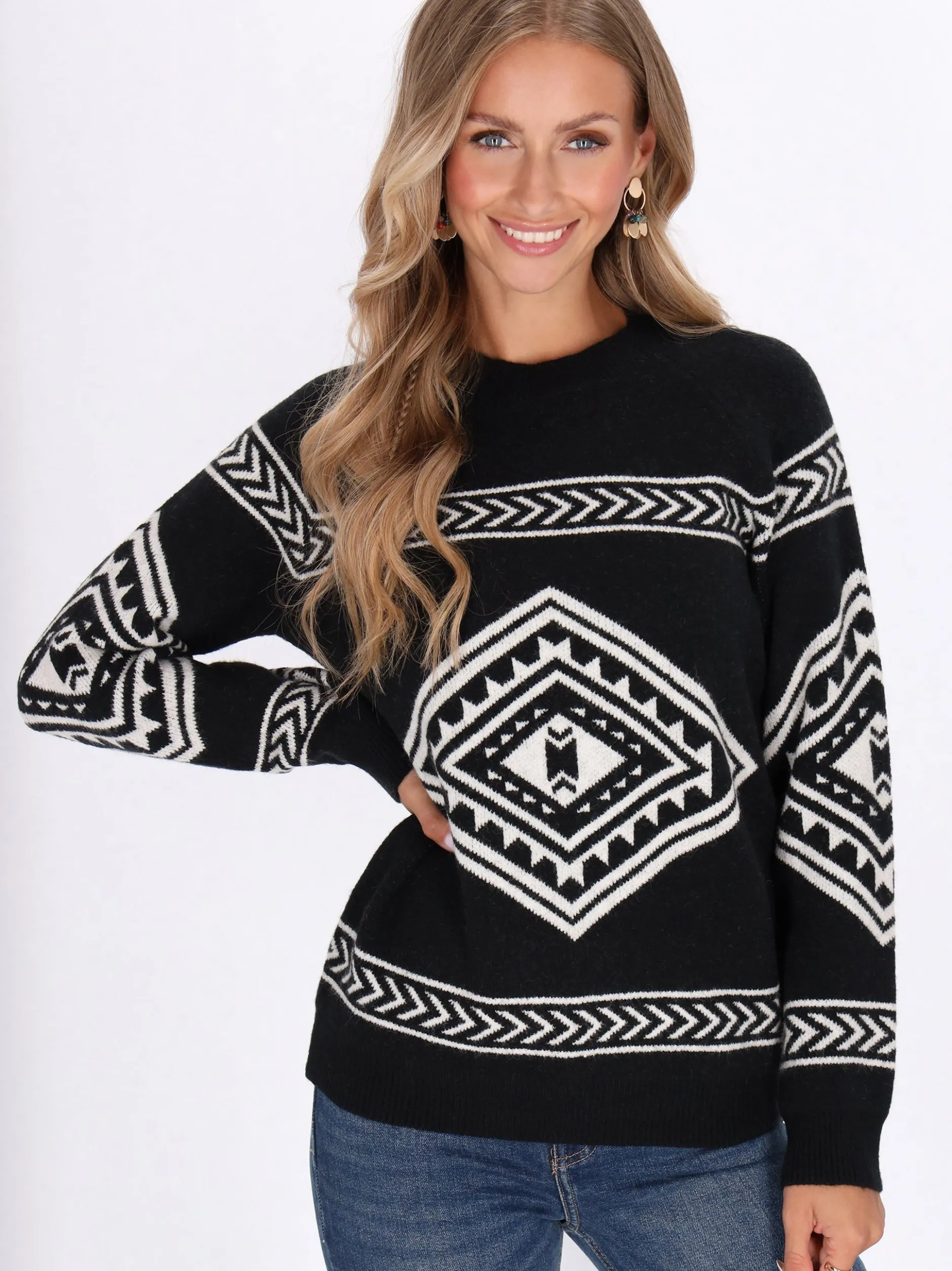 IZIA Damen Pullover in schwarz - Ausschnitt: Rundhals