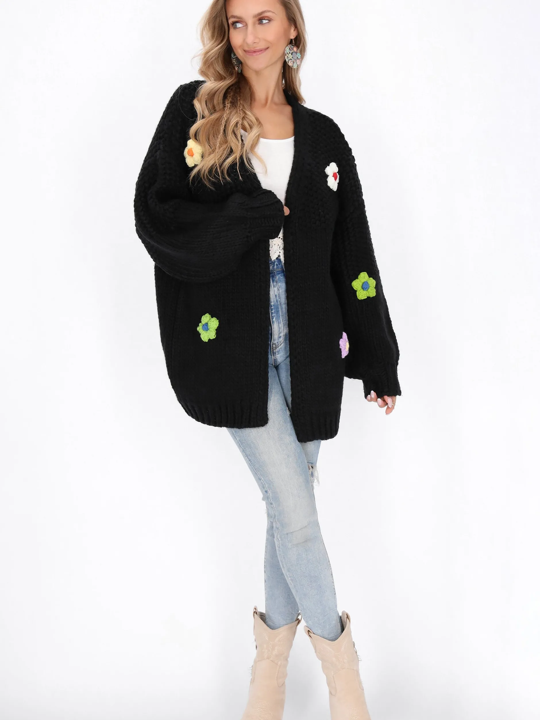 IZIA Damen Strickjacke in schwarz