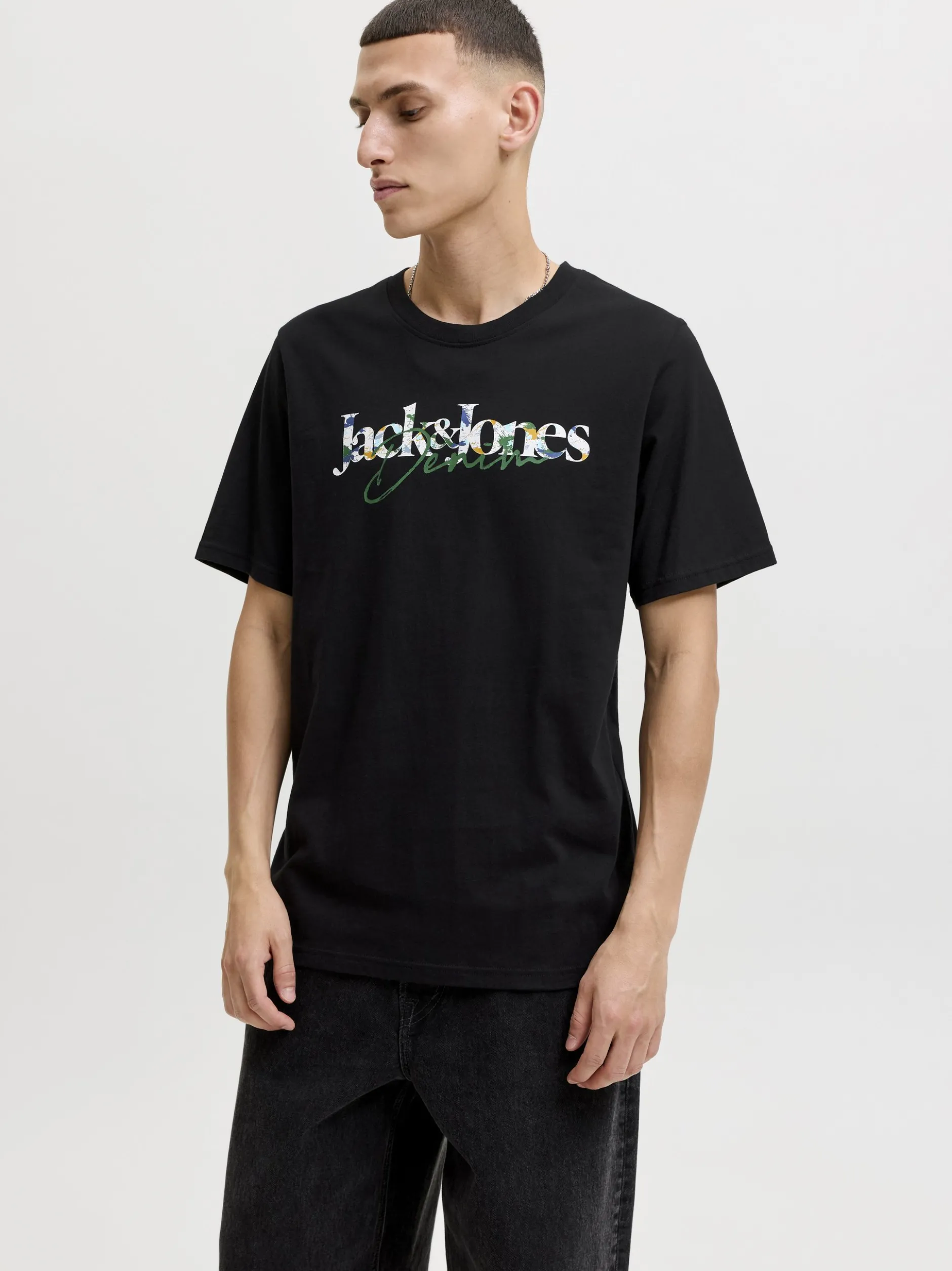 Jack & Jones Herren T-Shirt in schwarz - Ärmel: kurzarm