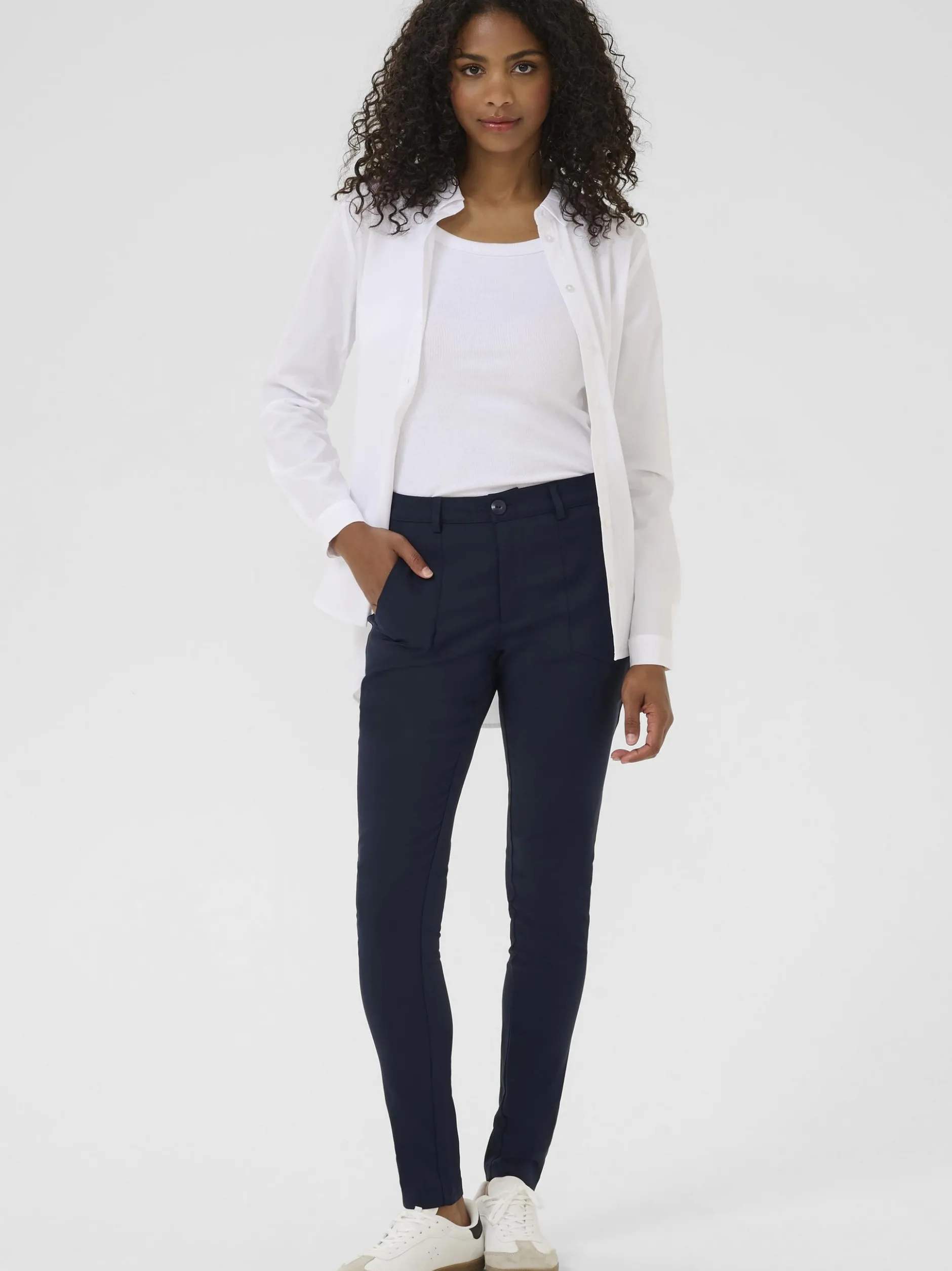 Kaffe Damen Casual Hose Vera in blau