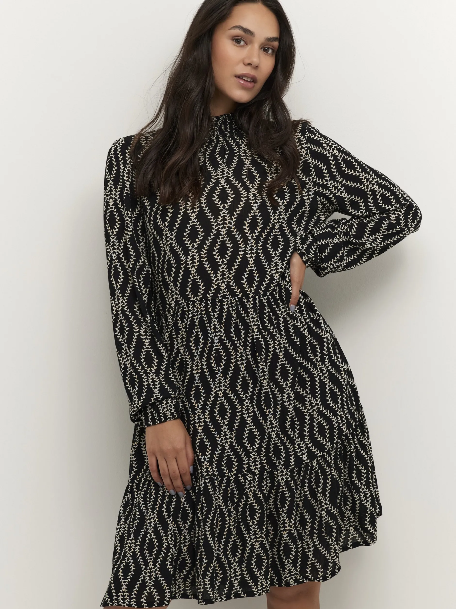 Kaffe Damen Kleid - KArikka in schwarz weiß