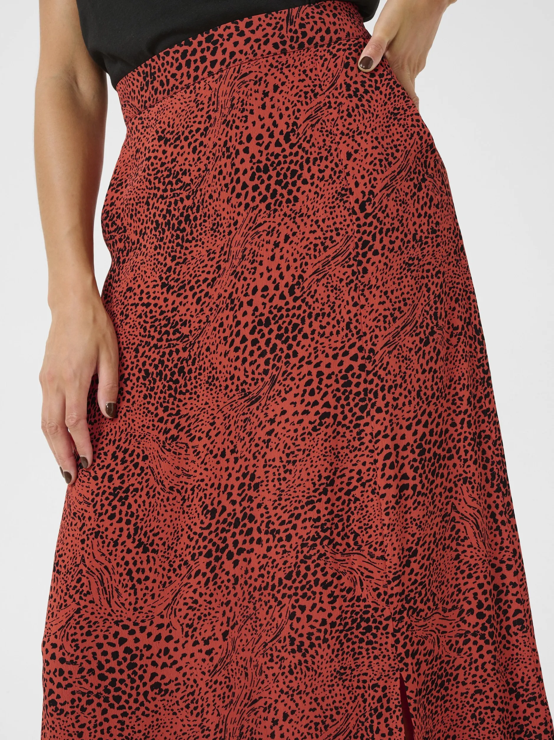 Kaffe Damen Rock KAliana Elastische Taille in rot schwarz