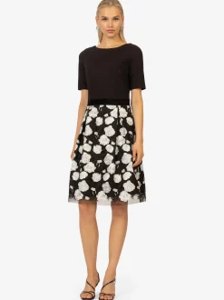 Kraimod Damen Cocktailkleid in schwarz - Länge: mittel