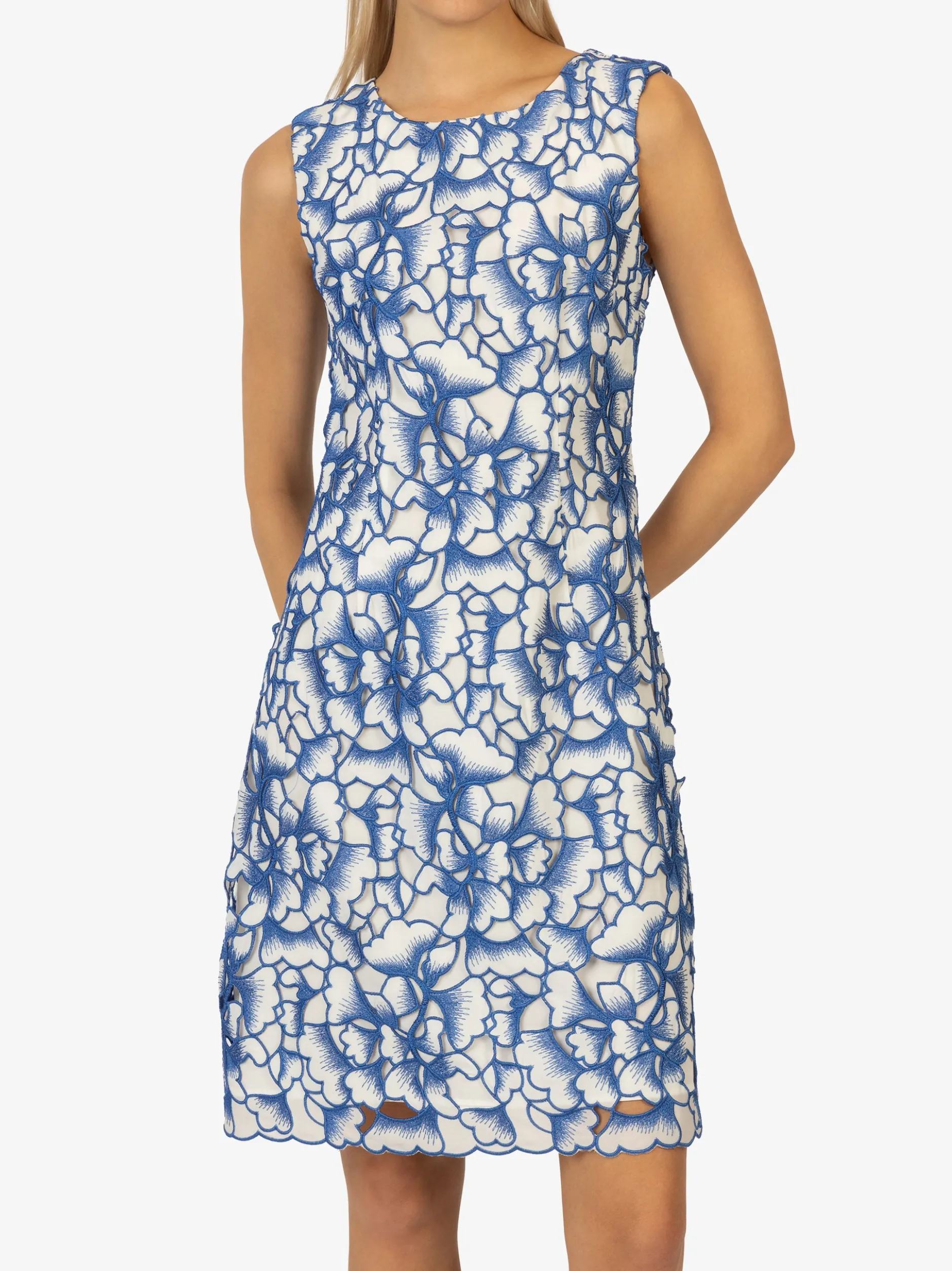 Kraimod Damen Cocktailkleid in blau - Ausschnitt: U-Boot