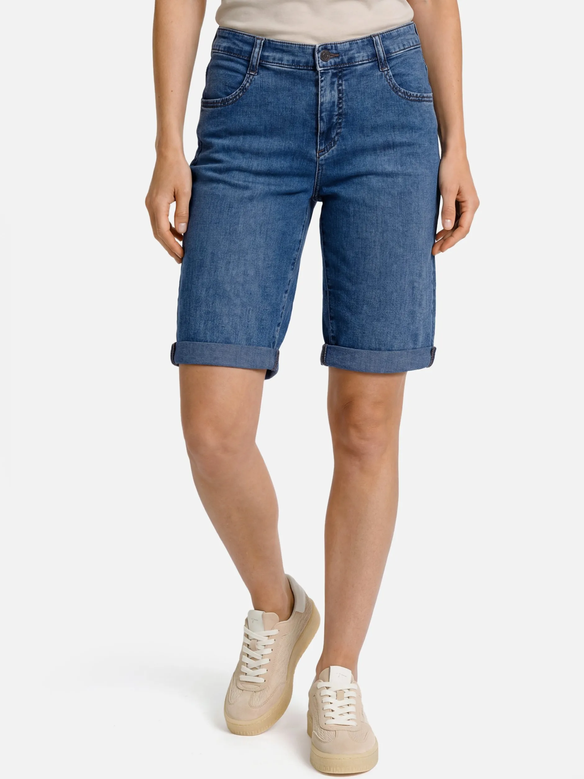 MAC Damen Jeansshorts in medium stone - Länge: mittel
