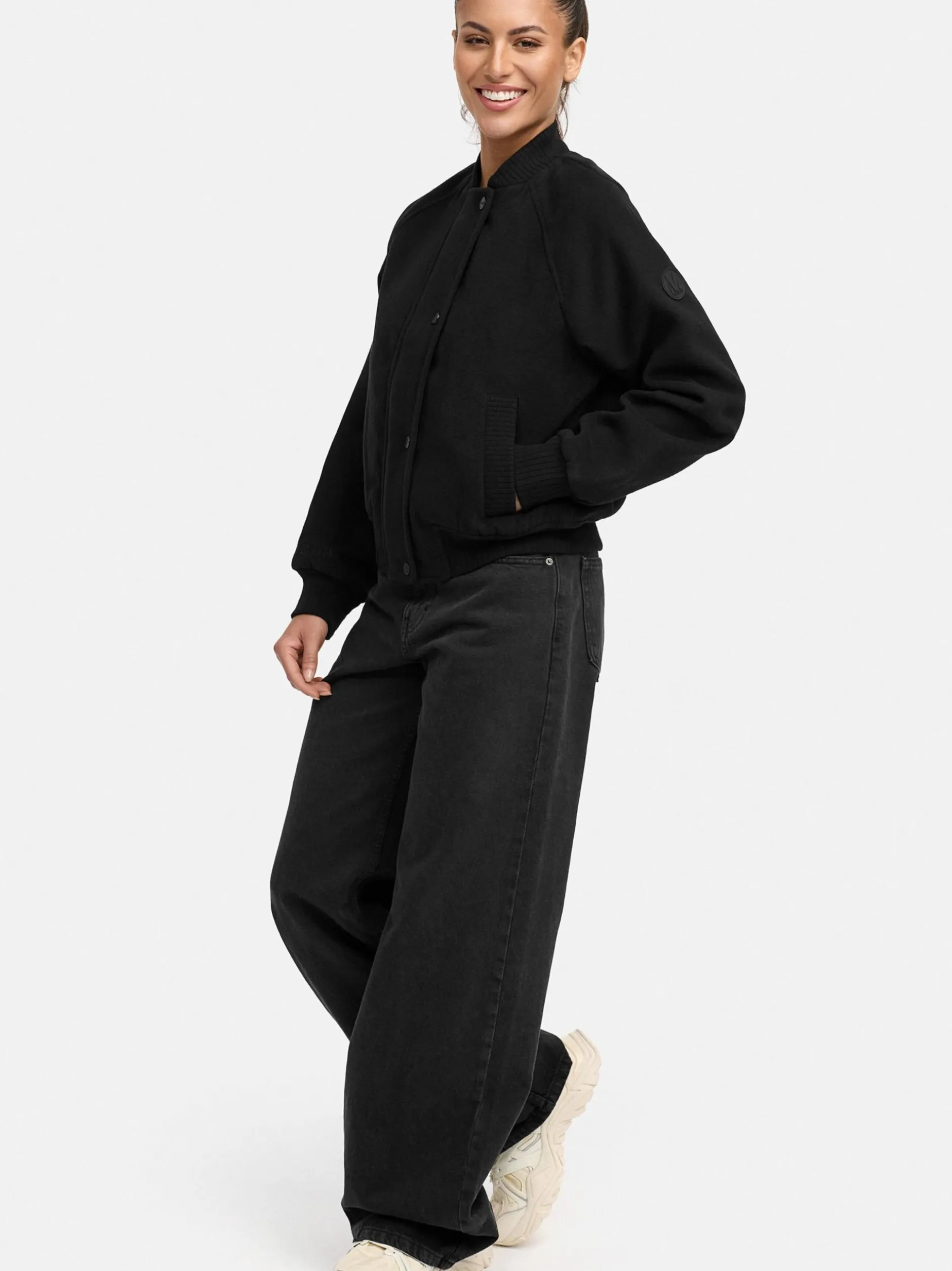 Marikoo Damen Collegejacke - Zunaa 16 in schwarz