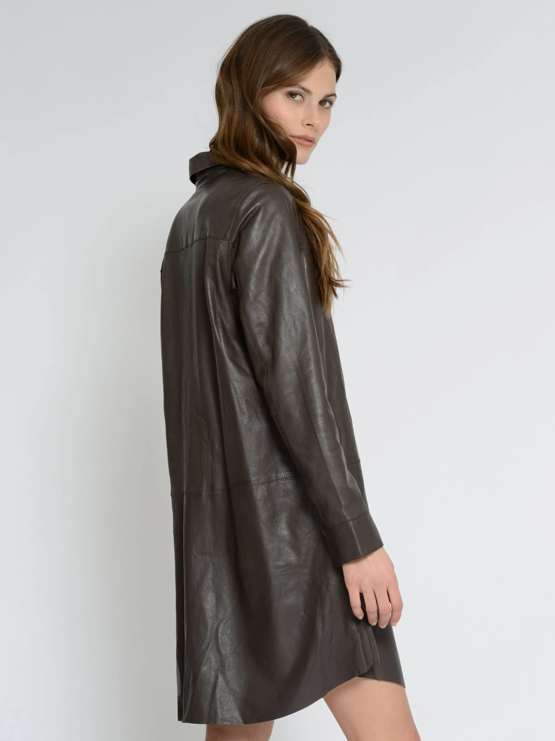 Maze Damen Hemdkleid aus Leder in braun