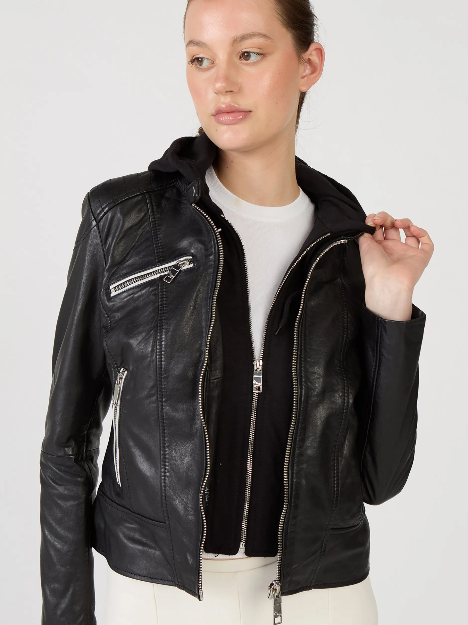 Maze Damen Lederjacke in schwarz