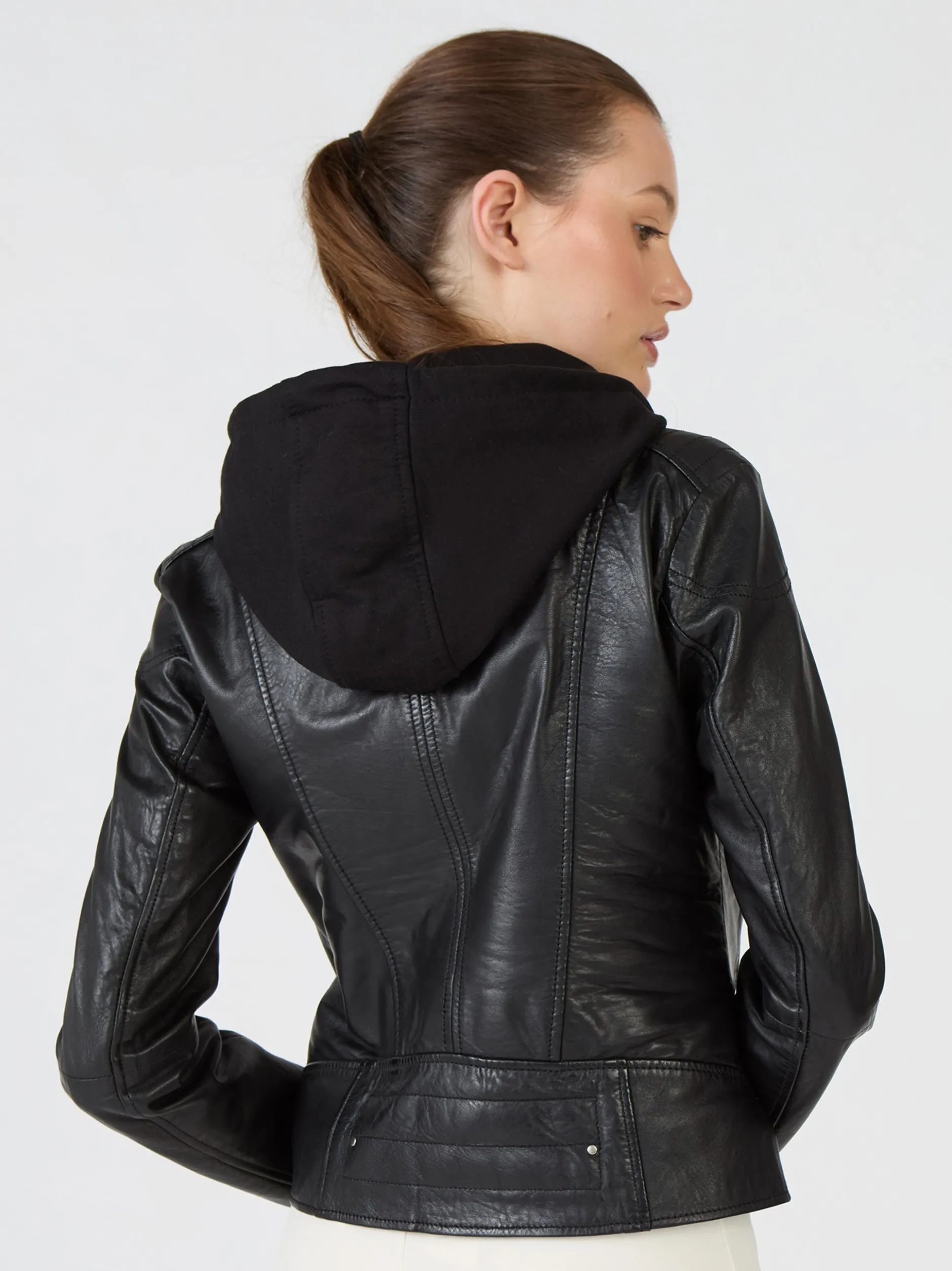 Maze Damen Lederjacke in schwarz