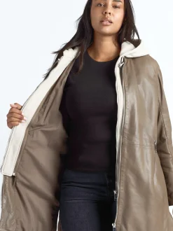 Maze Damen Ledermantel in taupe