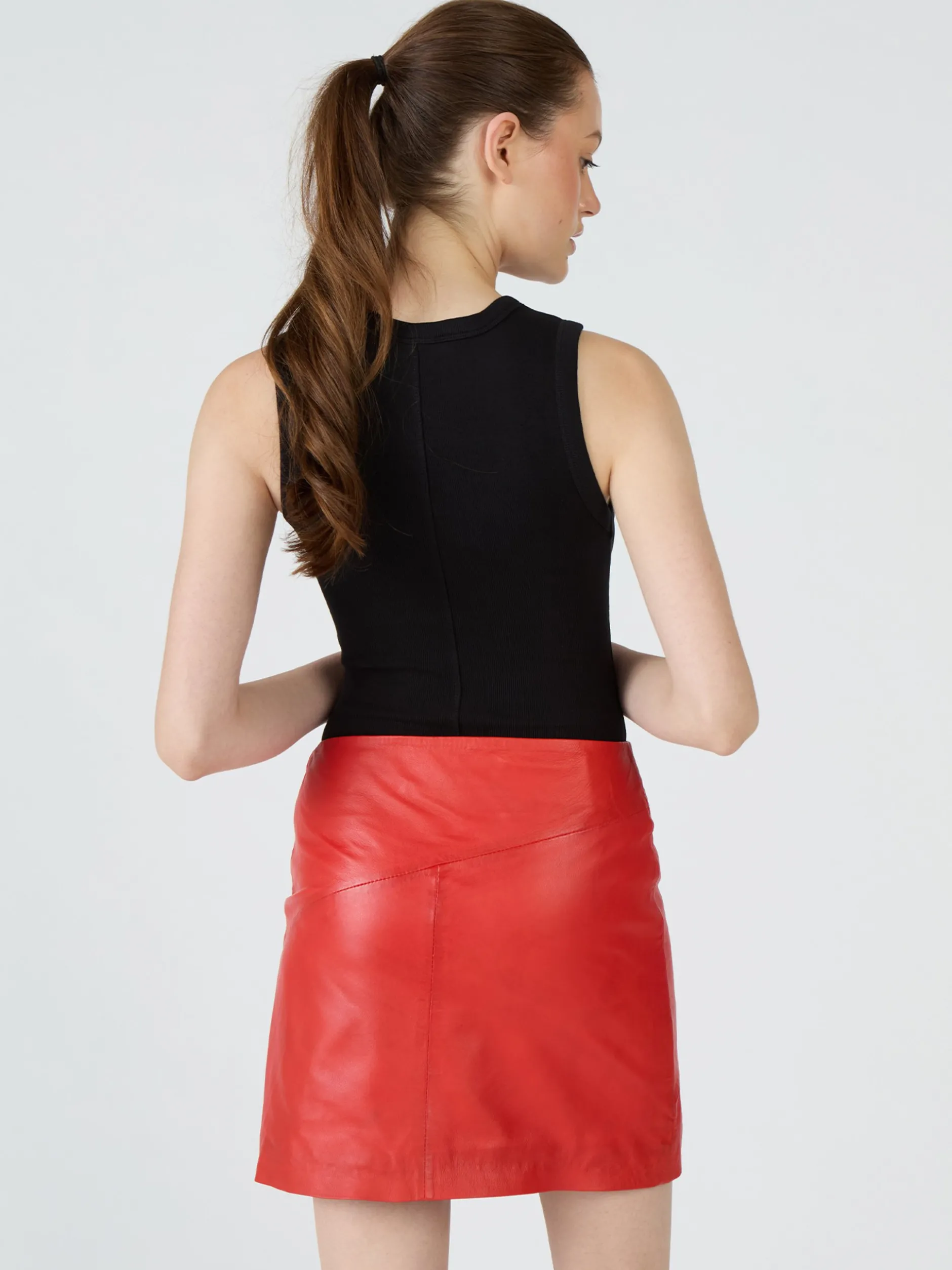 Maze Damen Lederrock in rot