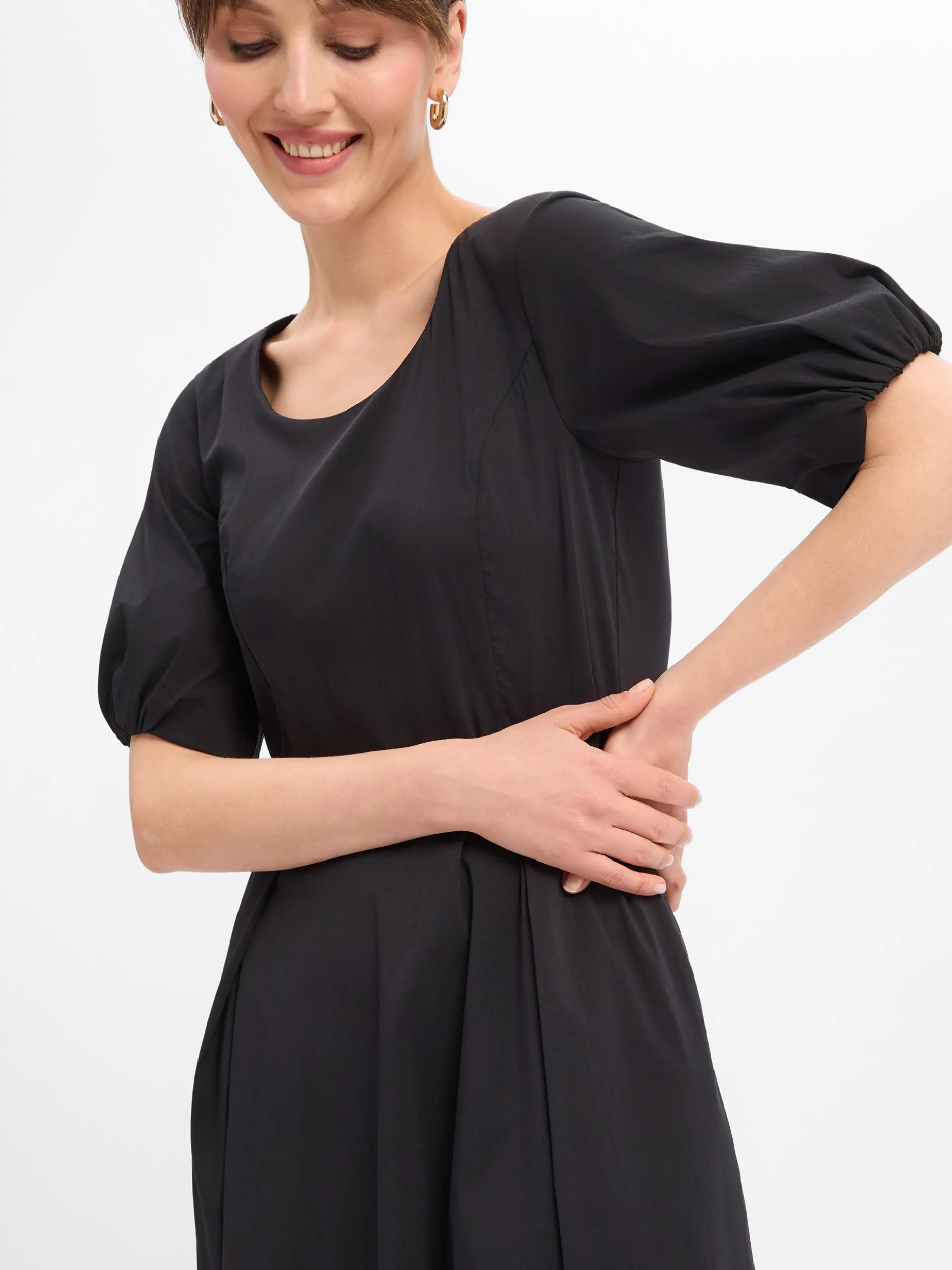 More & More Damen Maxikleid in schwarz - Ärmel: Halbarm
