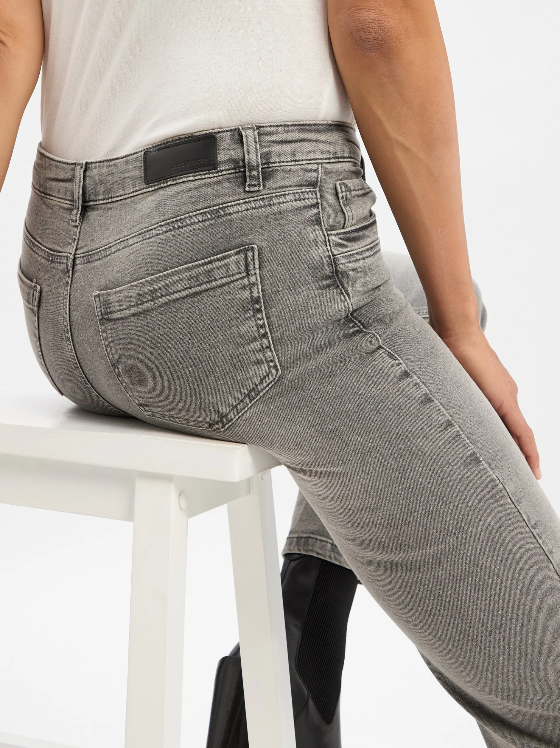 More & More Damen Straight Fit Jeans in grau