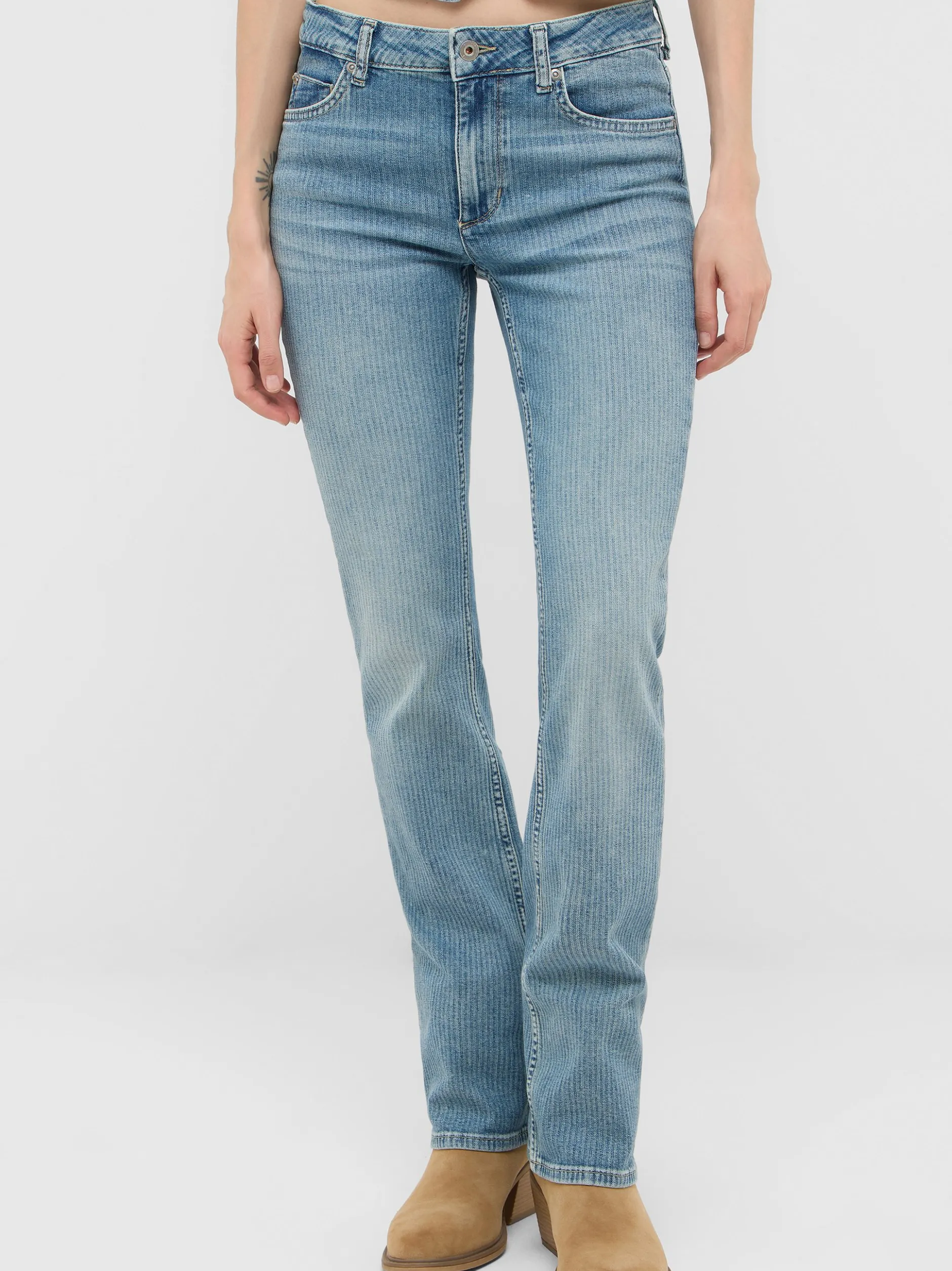 Mustang Damen Jeans in bleached