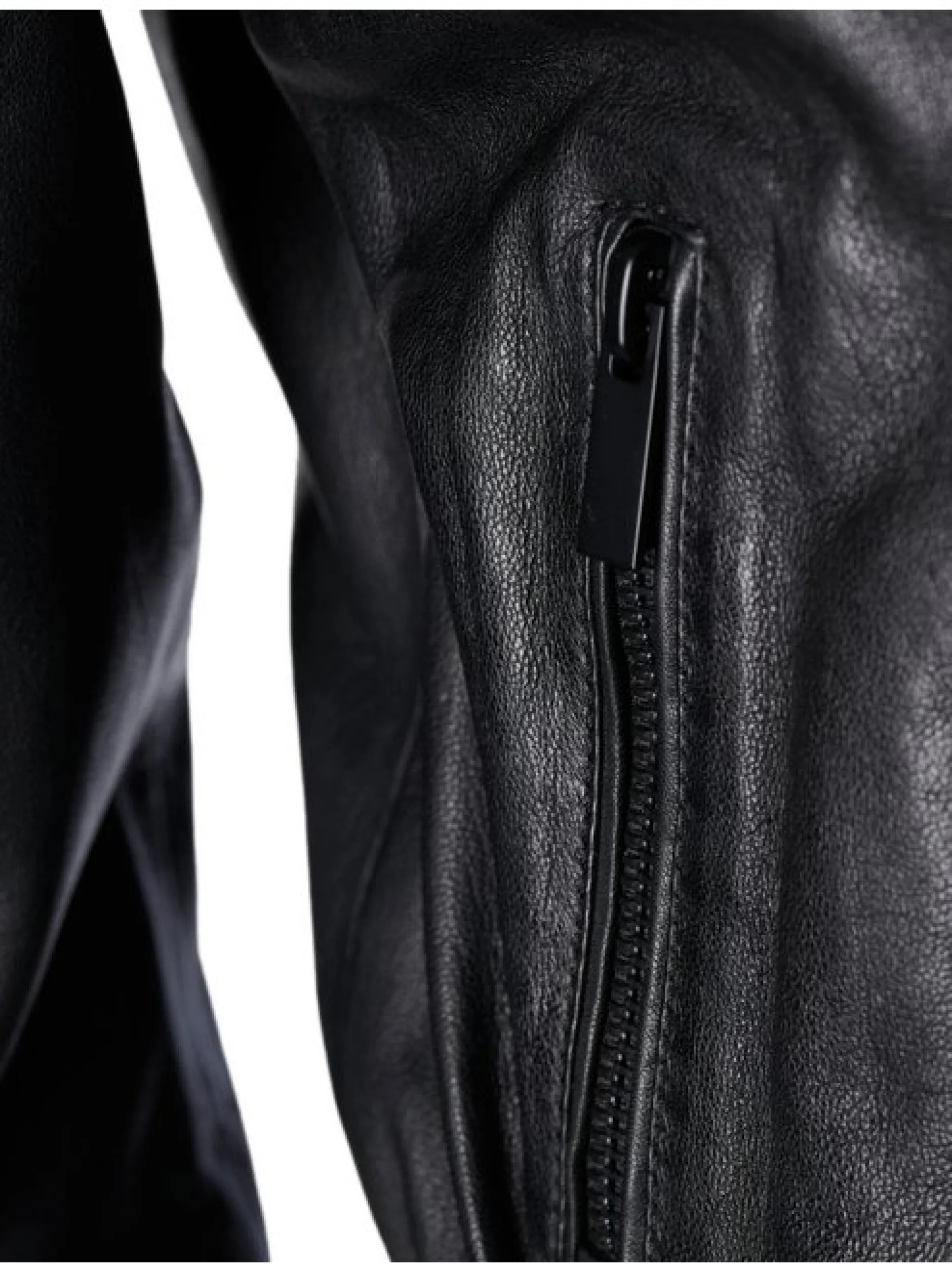 Mustang Damen Lederjacke in schwarz
