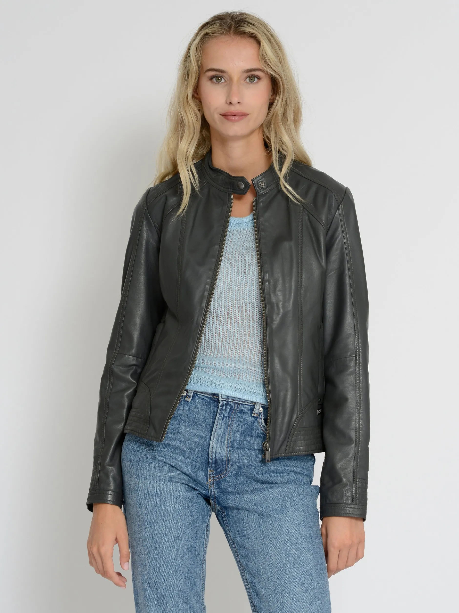 Mustang Damen Lederjacke in schwarz