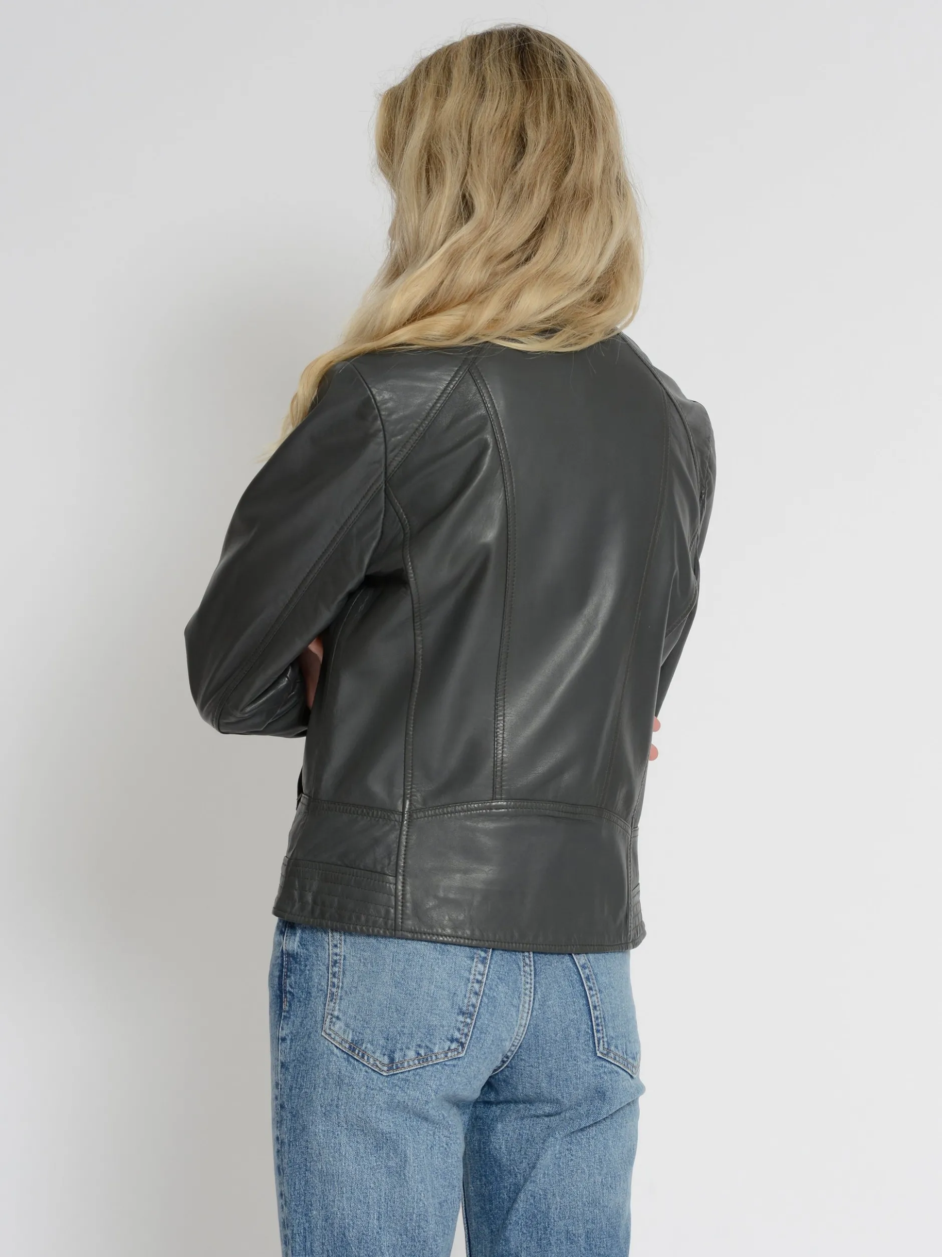 Mustang Damen Lederjacke in schwarz