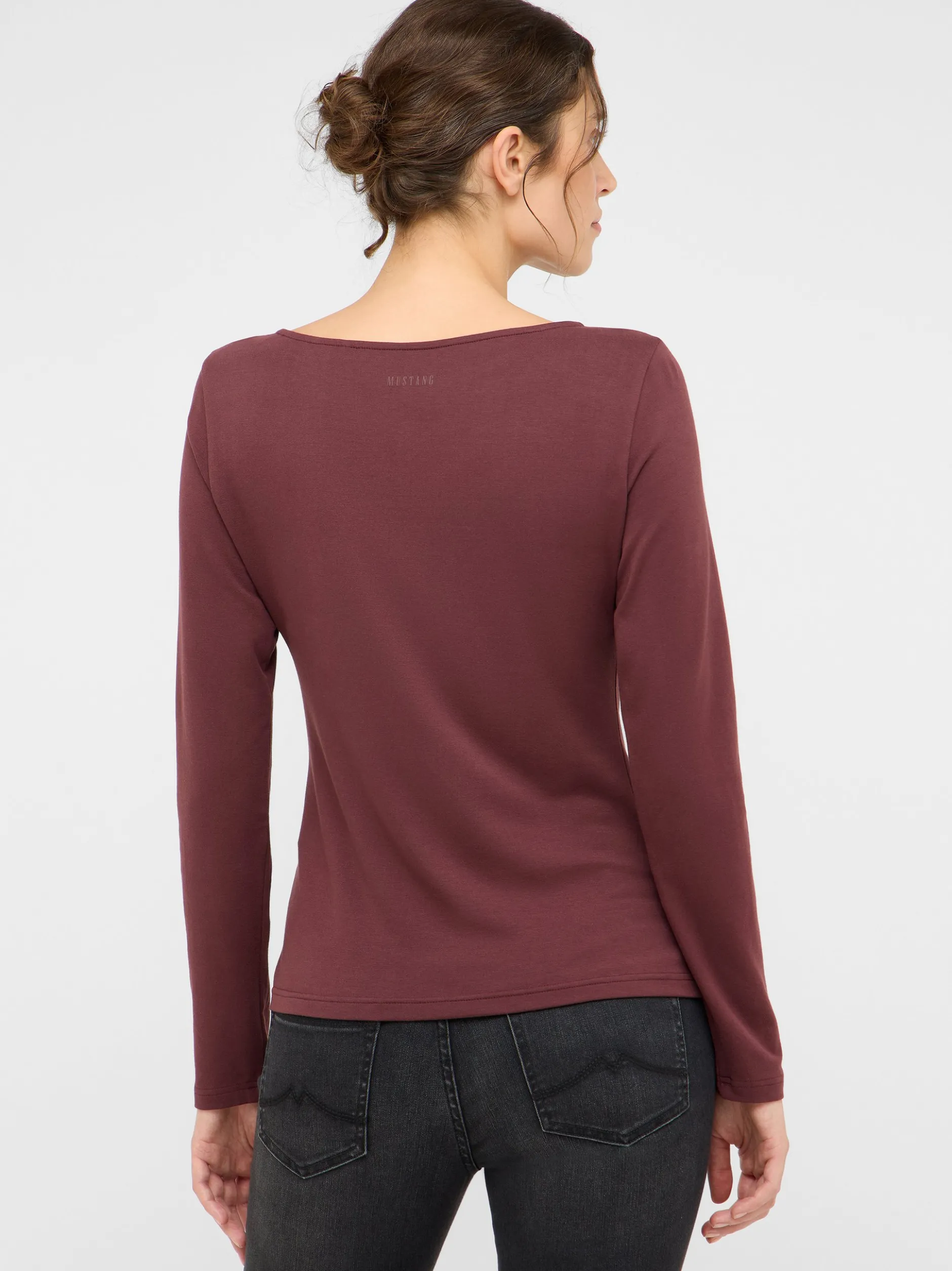 Mustang Damen T-Shirt in braun - Ausschnitt: U-Boot
